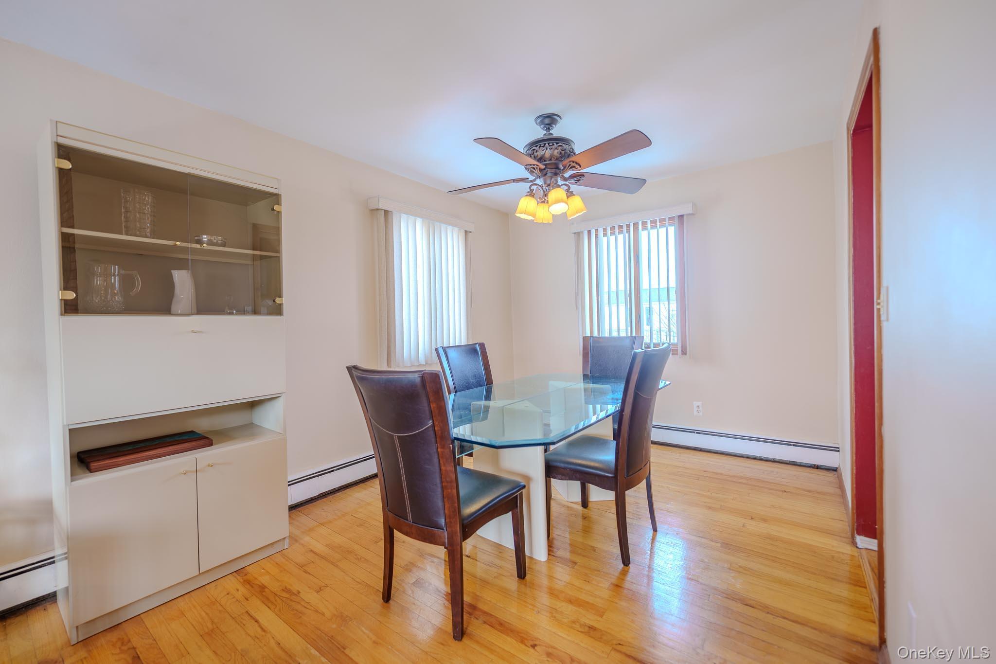 Single Family Bayview  Nassau County, NY 11520, MLS-962963-9