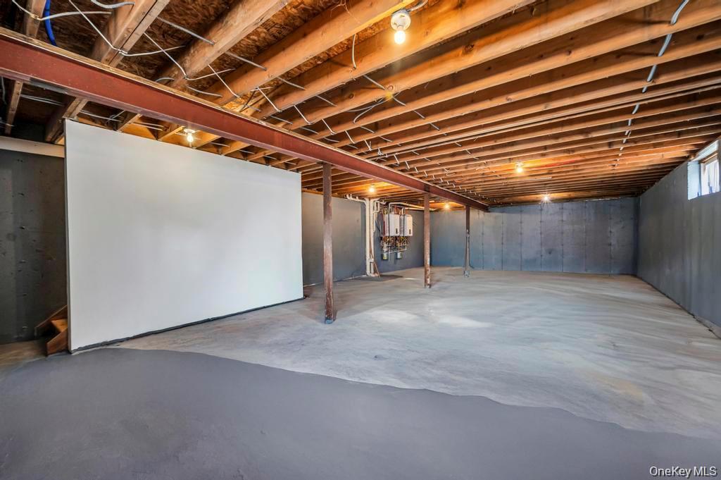 Single Family 103rd  Brooklyn, NY 11236, MLS-962981-38