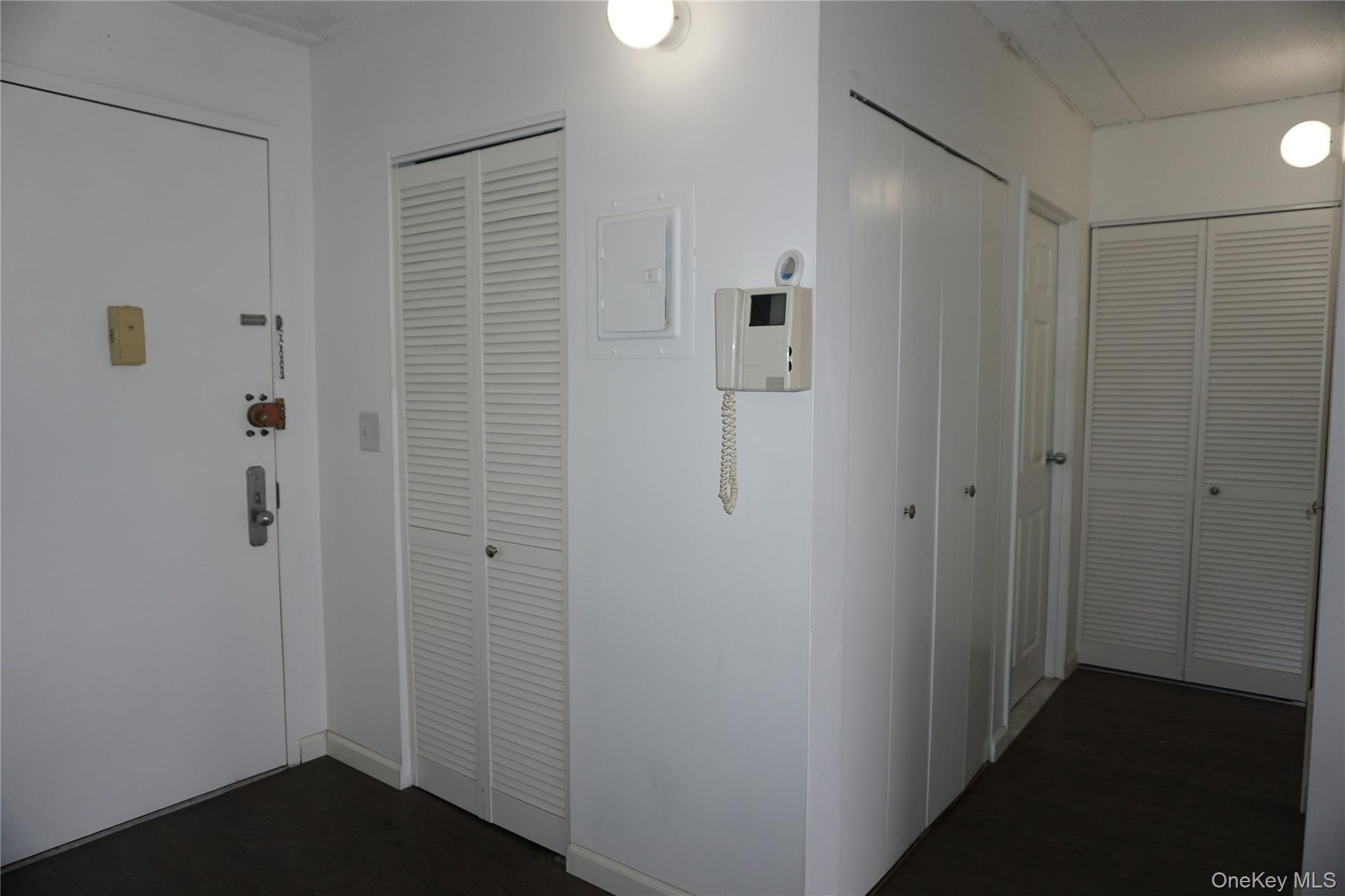 Condo Macquesten Westchester County, NY 10552, MLS-962994-16