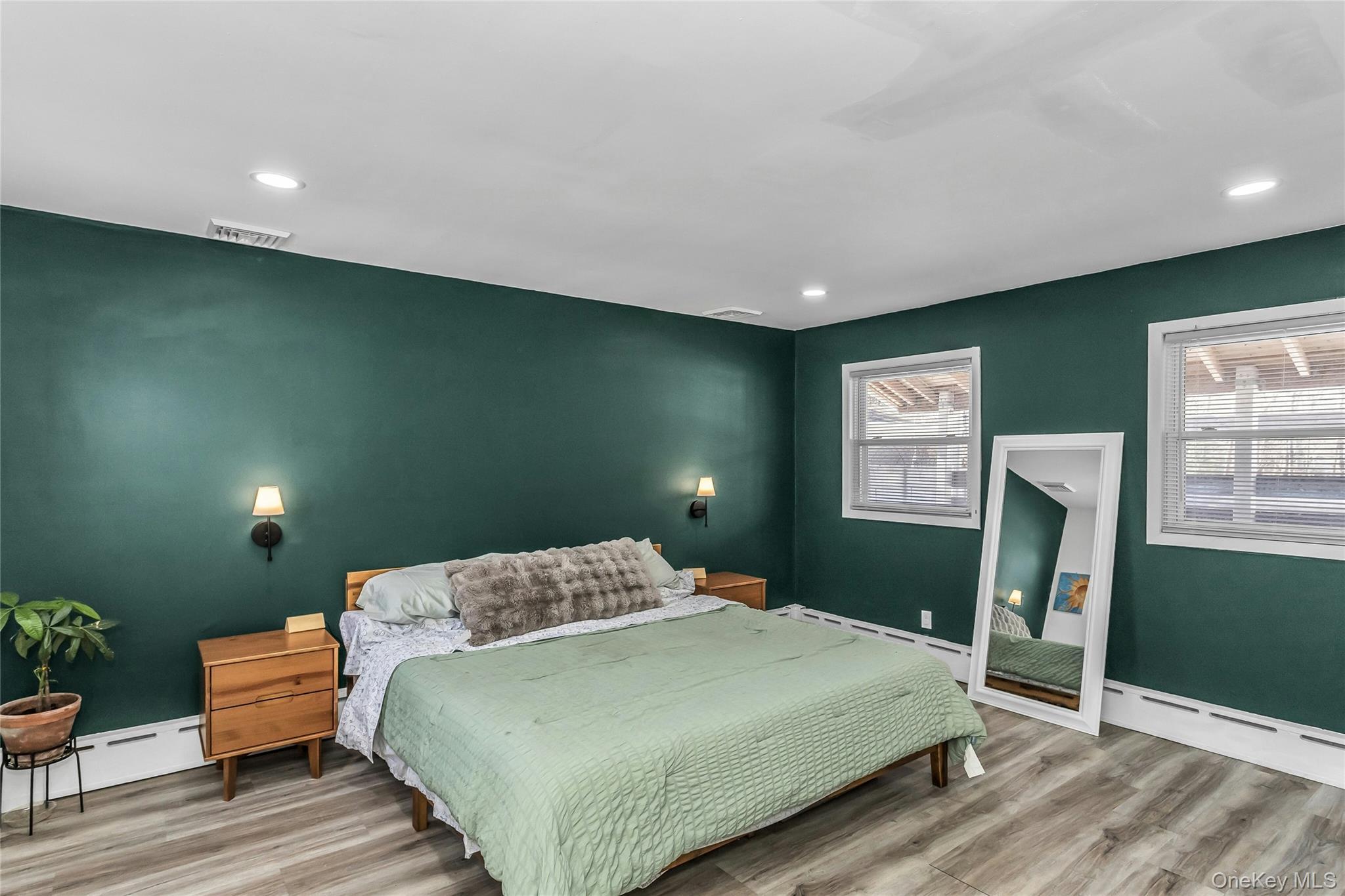 Single Family Pinelawn  Suffolk County, NY 11967, MLS-963020-11