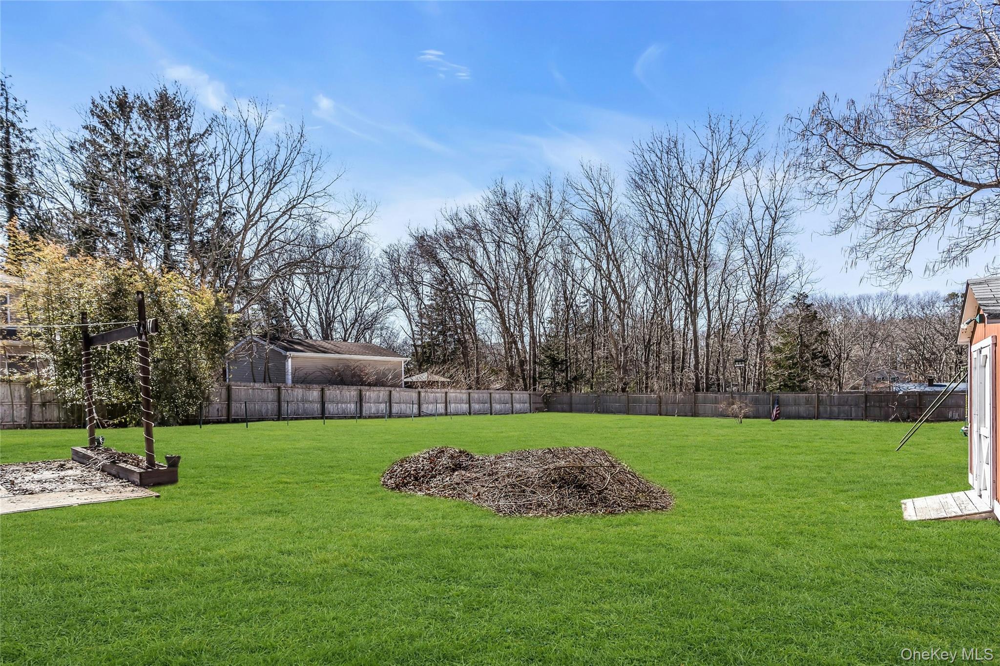 Single Family Pinelawn  Suffolk County, NY 11967, MLS-963020-20