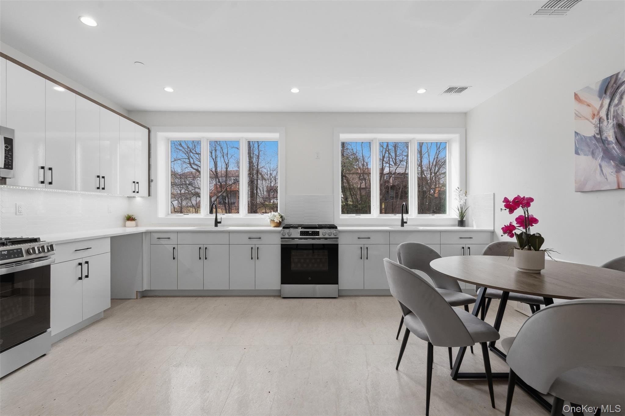 Condo Valley  Rockland County, NY 10977, MLS-963030-9