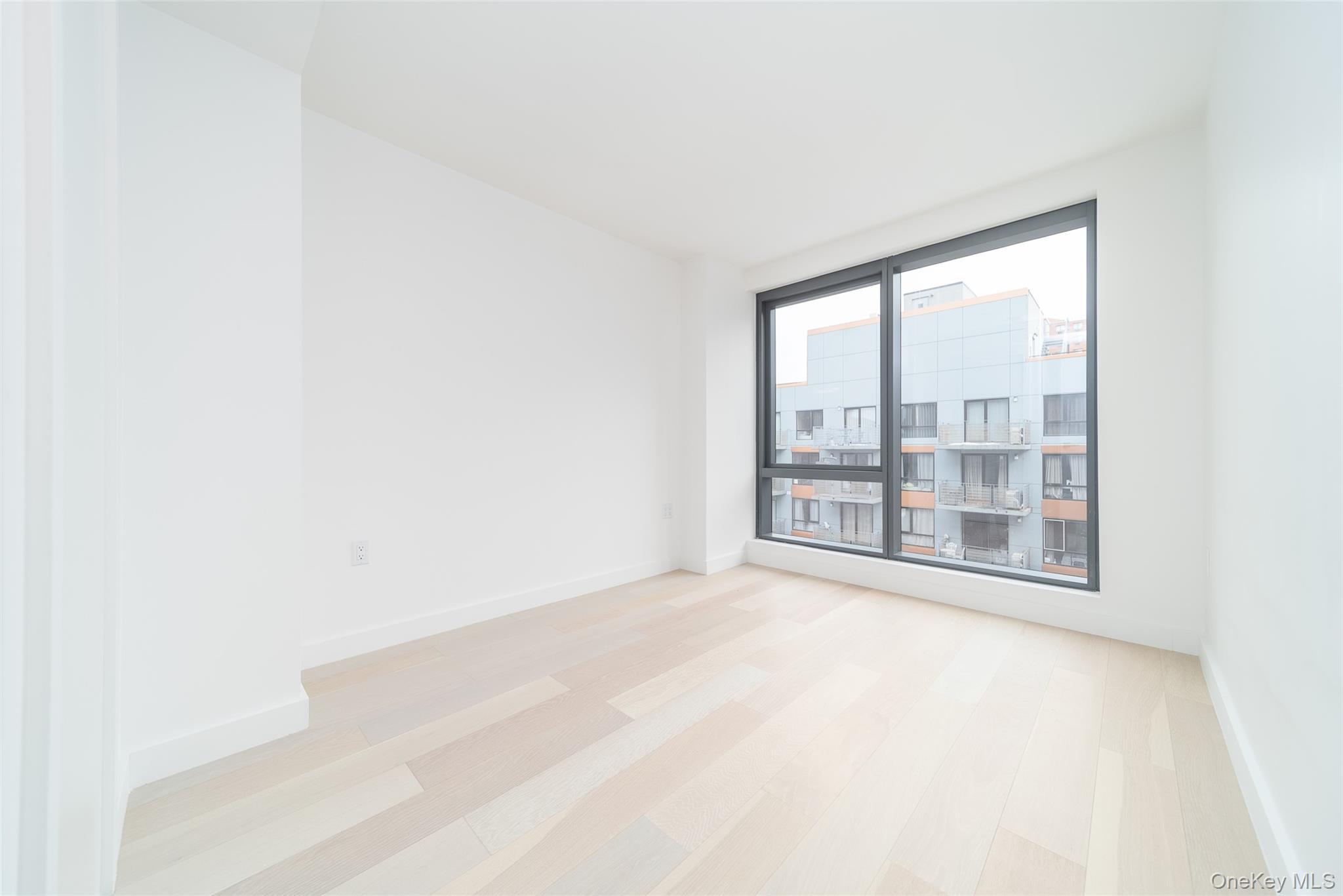 Condo Northern  Queens, NY 11354, MLS-963051-7