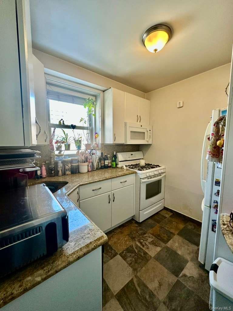 Coop 63  Queens, NY 11374, MLS-963058-6