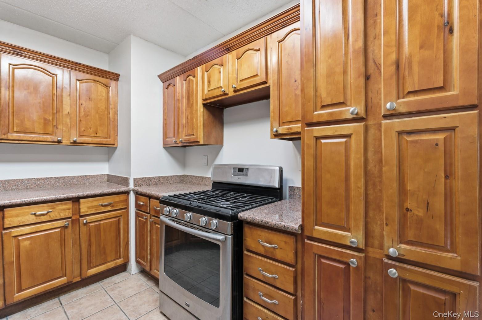 Single Family Palmetto  Brooklyn, NY 11221, MLS-963078-35