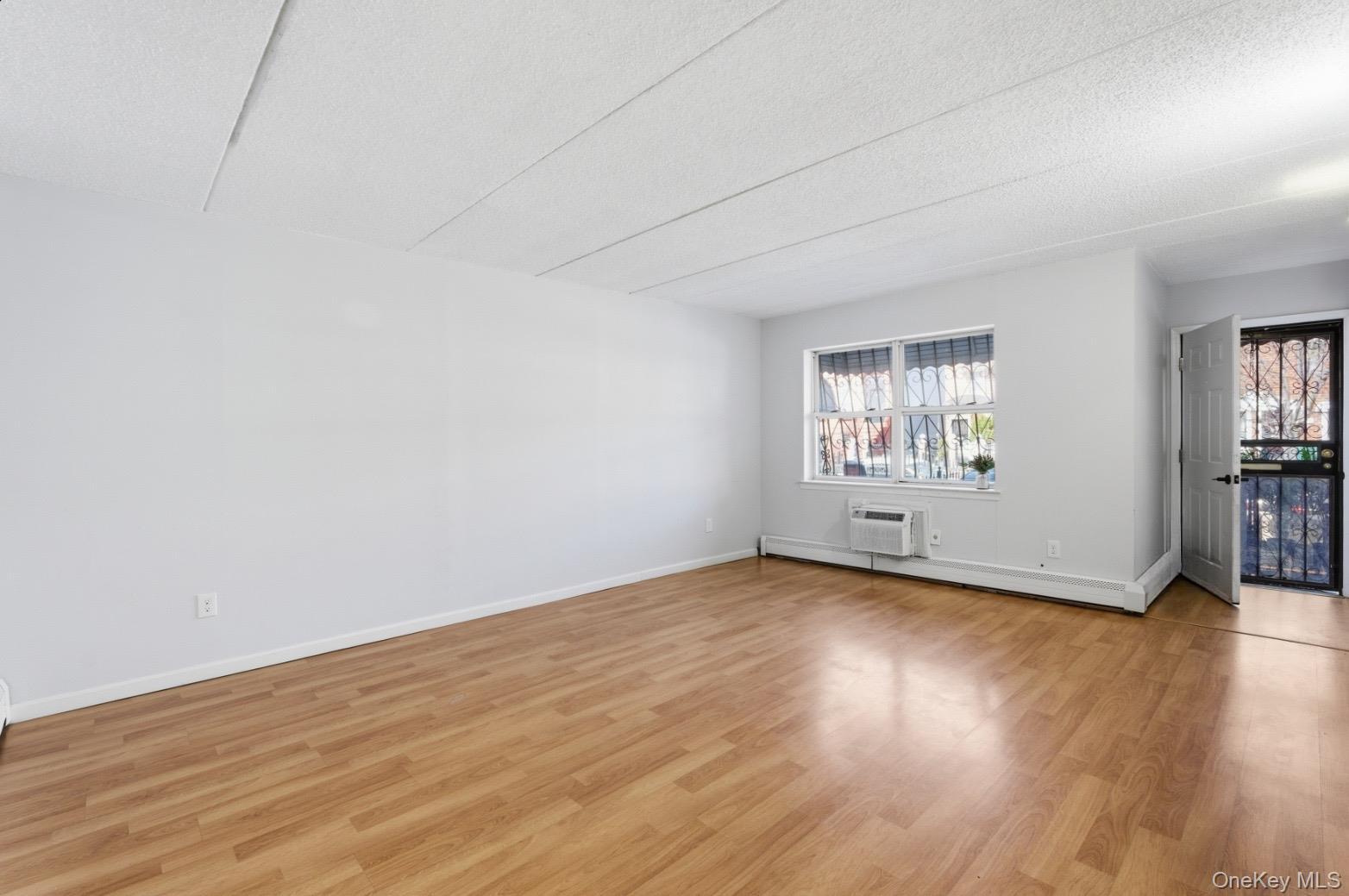 Single Family Palmetto  Brooklyn, NY 11221, MLS-963078-7