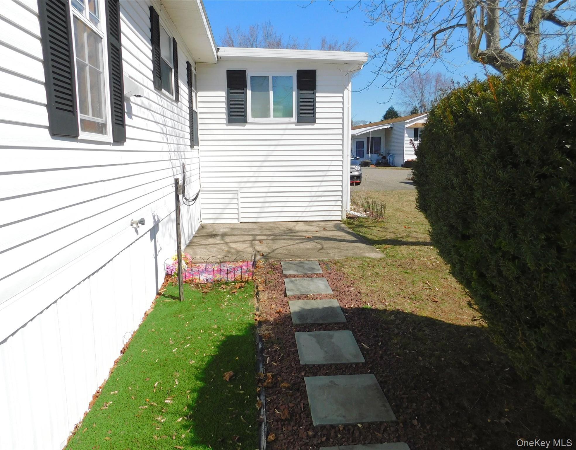 Single Family River  Suffolk County, NY 11933, MLS-963082-3