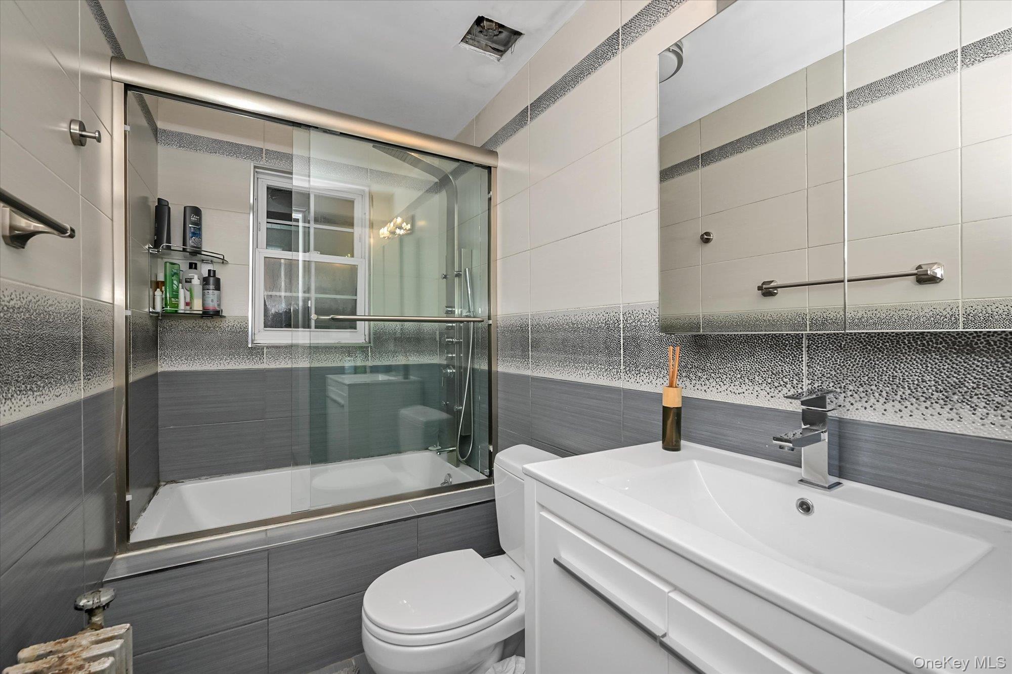 Single Family 112th  Queens, NY 11418, MLS-963084-24