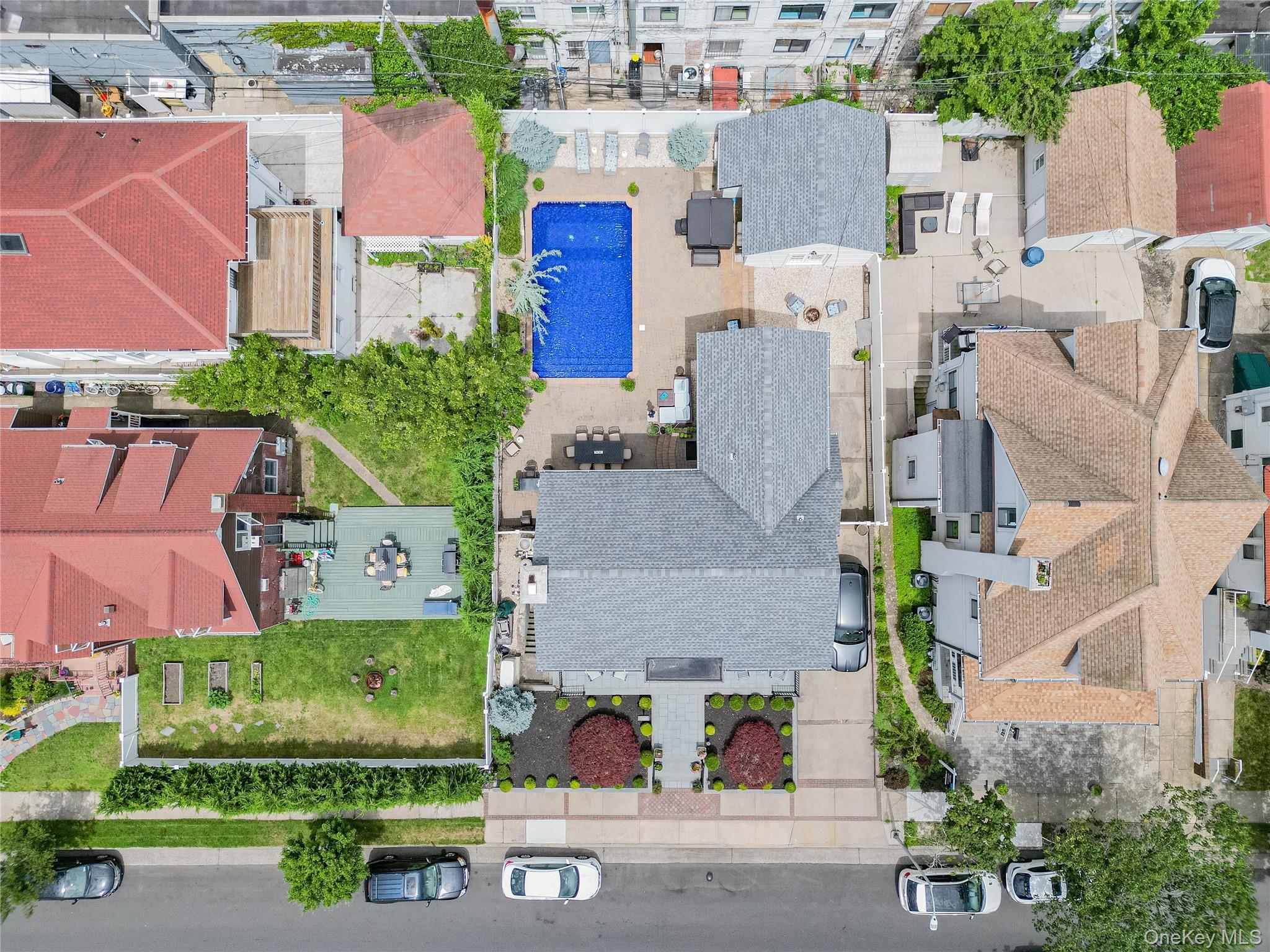 Single Family W Walnut Street  Nassau County, NY 11561, MLS-963088-47