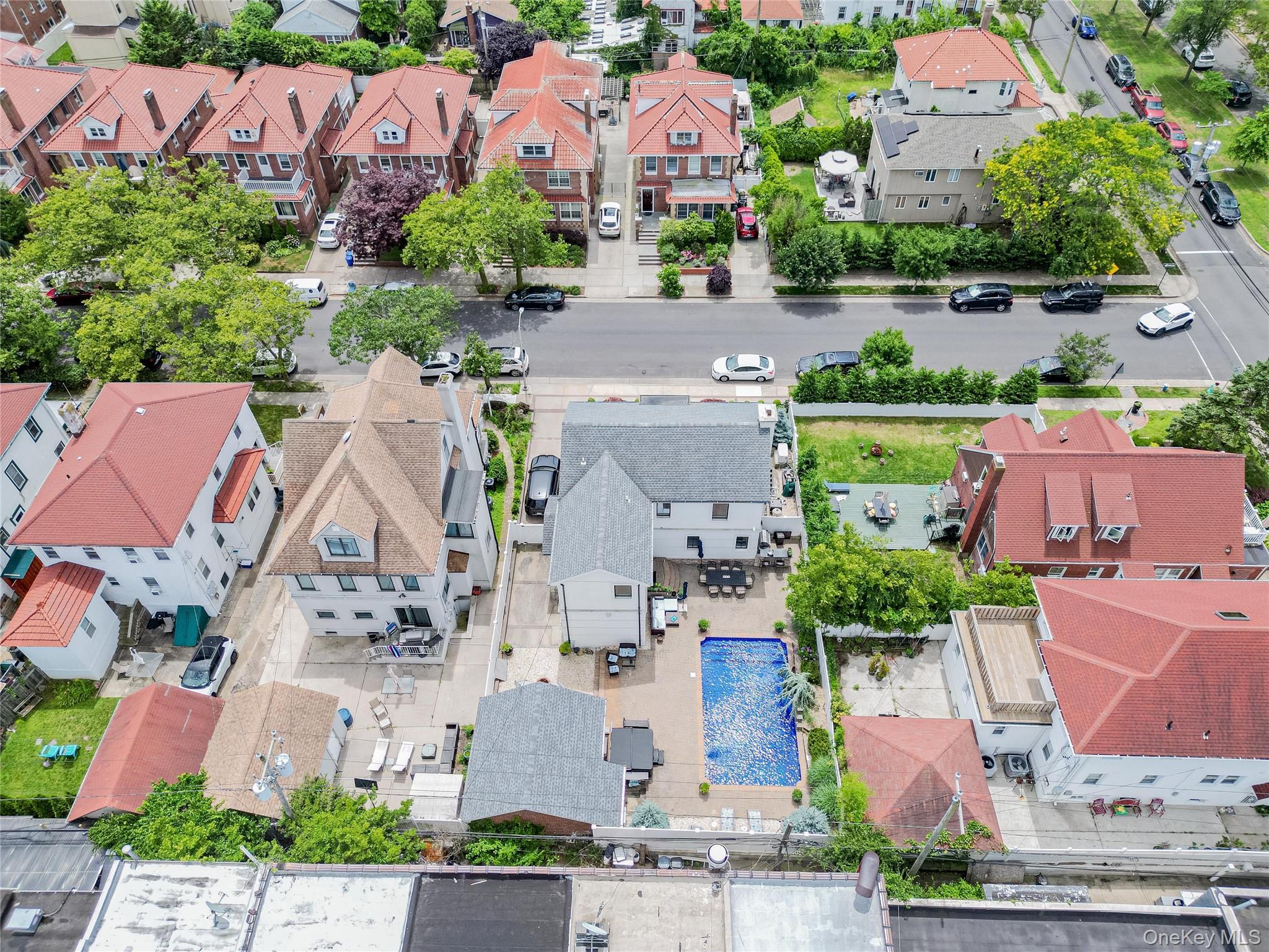 Single Family W Walnut Street  Nassau County, NY 11561, MLS-963088-48