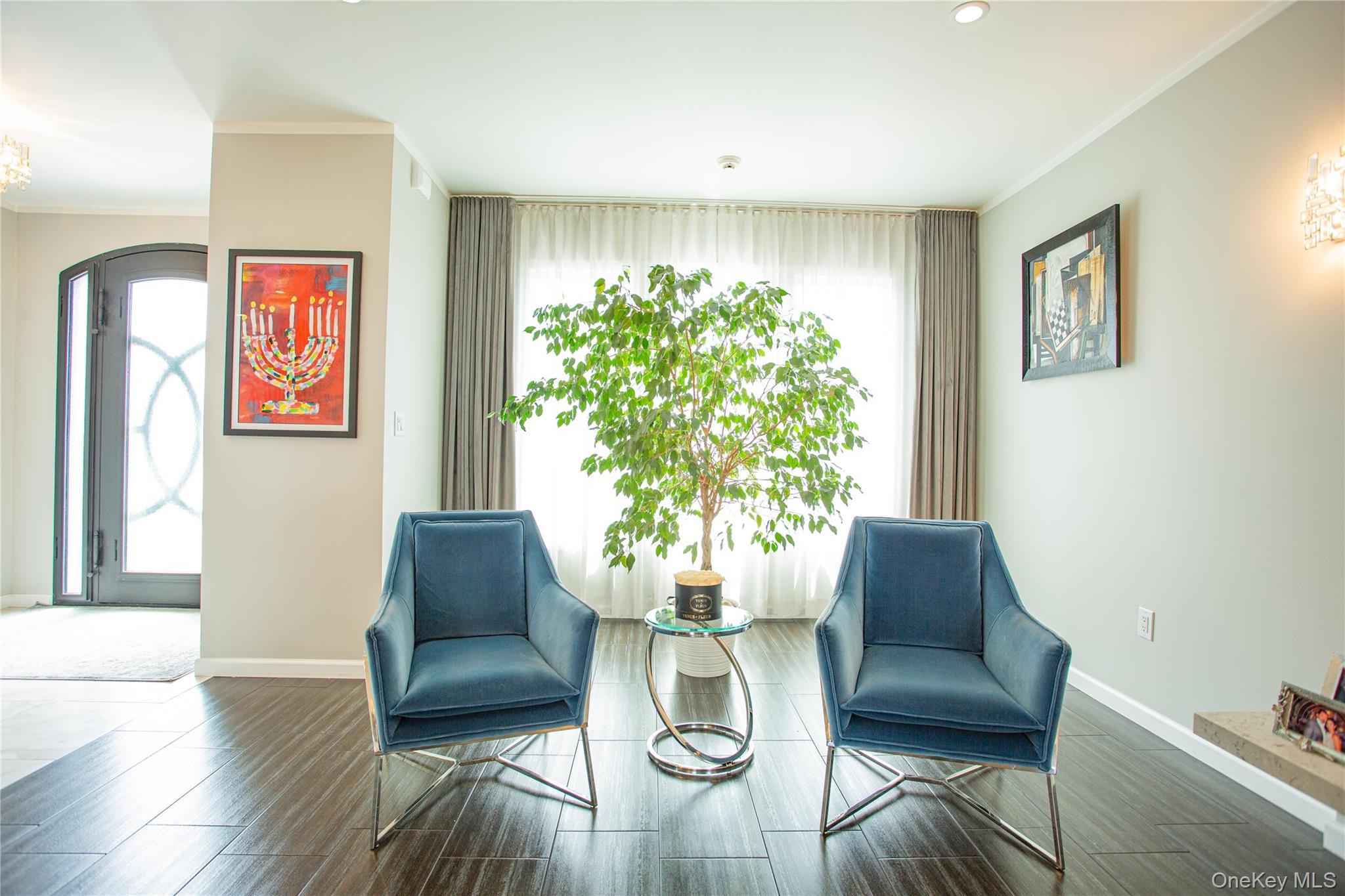 Single Family W Walnut Street  Nassau County, NY 11561, MLS-963088-6