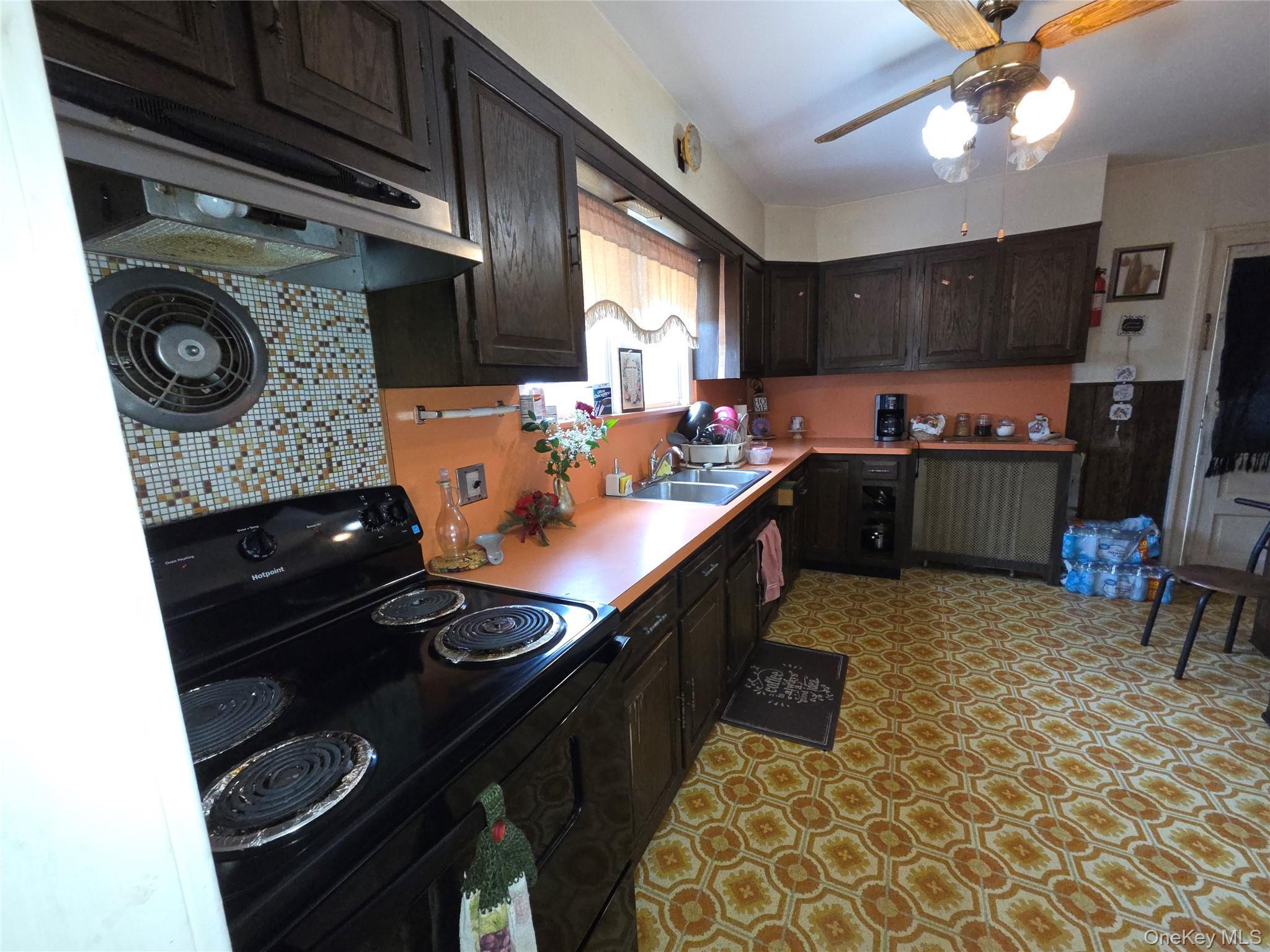 Single Family Grand  Dutchess County, NY 12603, MLS-963120-9