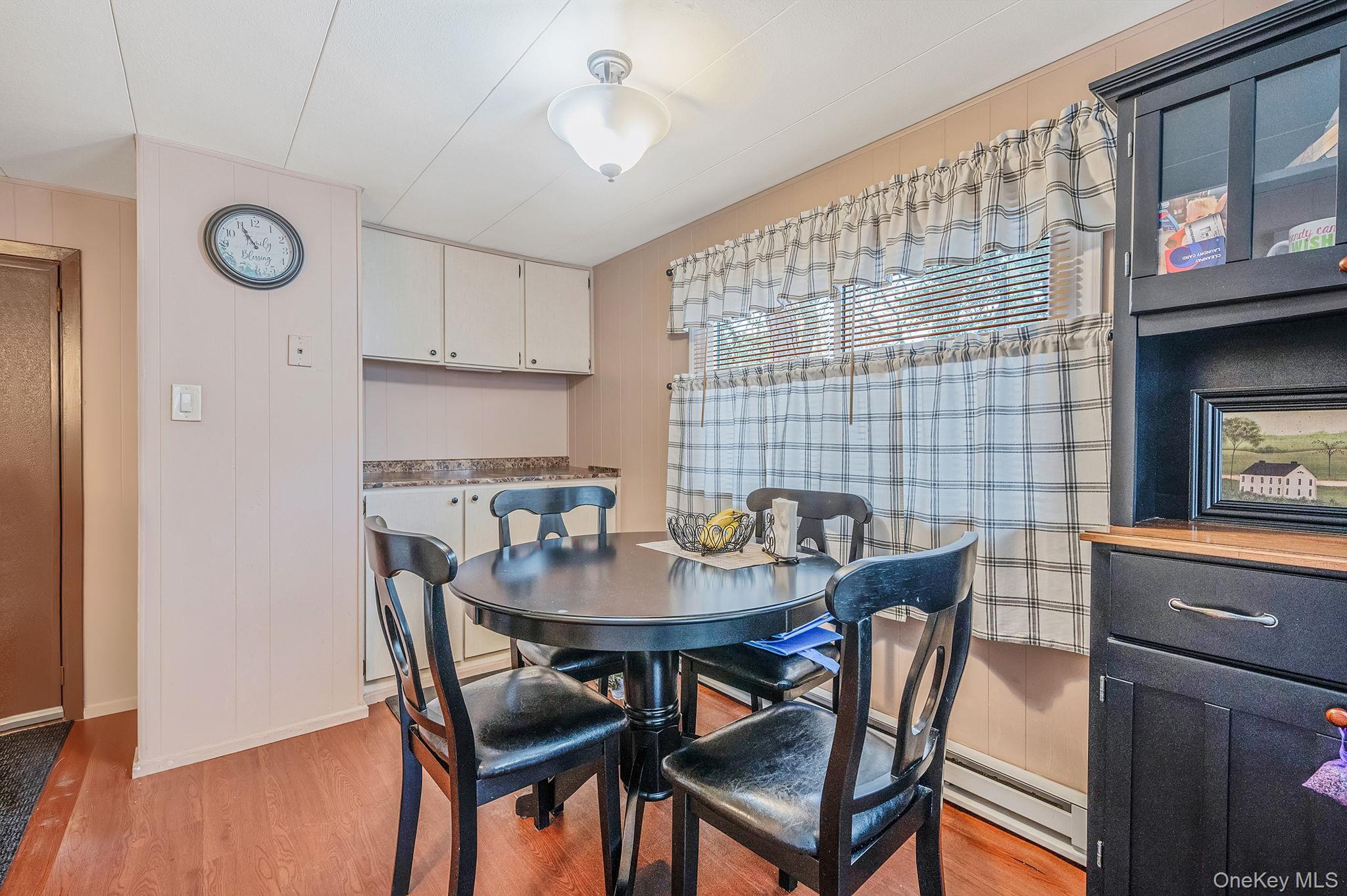 Single Family Riverleigh Suffolk County, NY 11901, MLS-963146-9