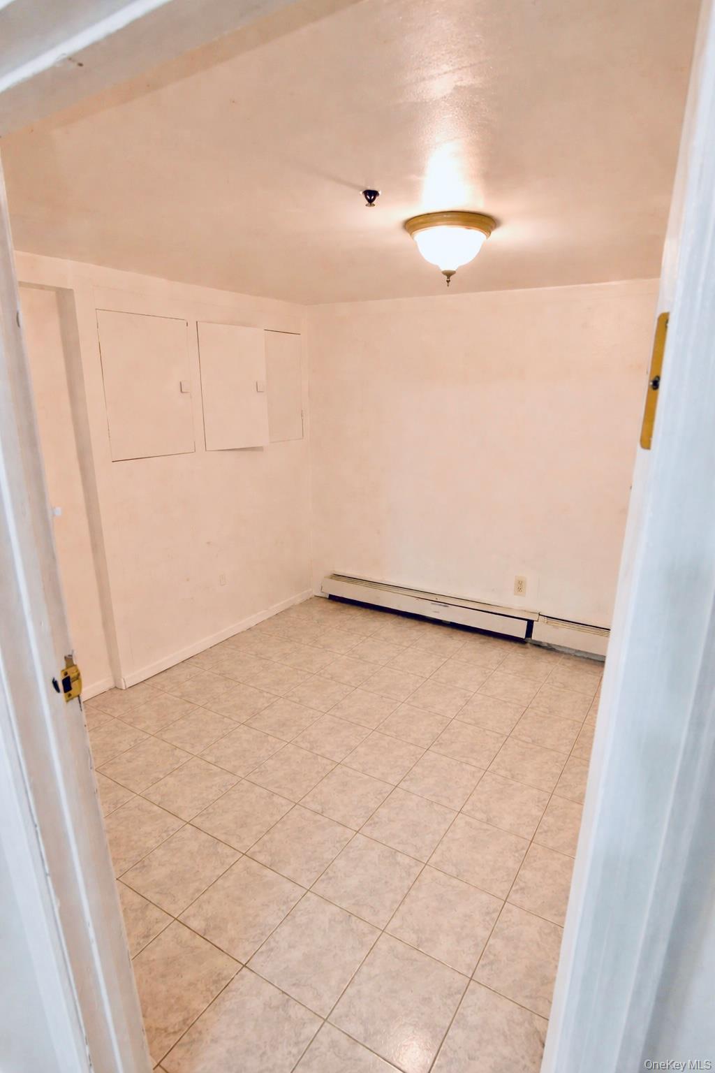 Apartment Beach 115th Queens, NY 11694, MLS-963168-3