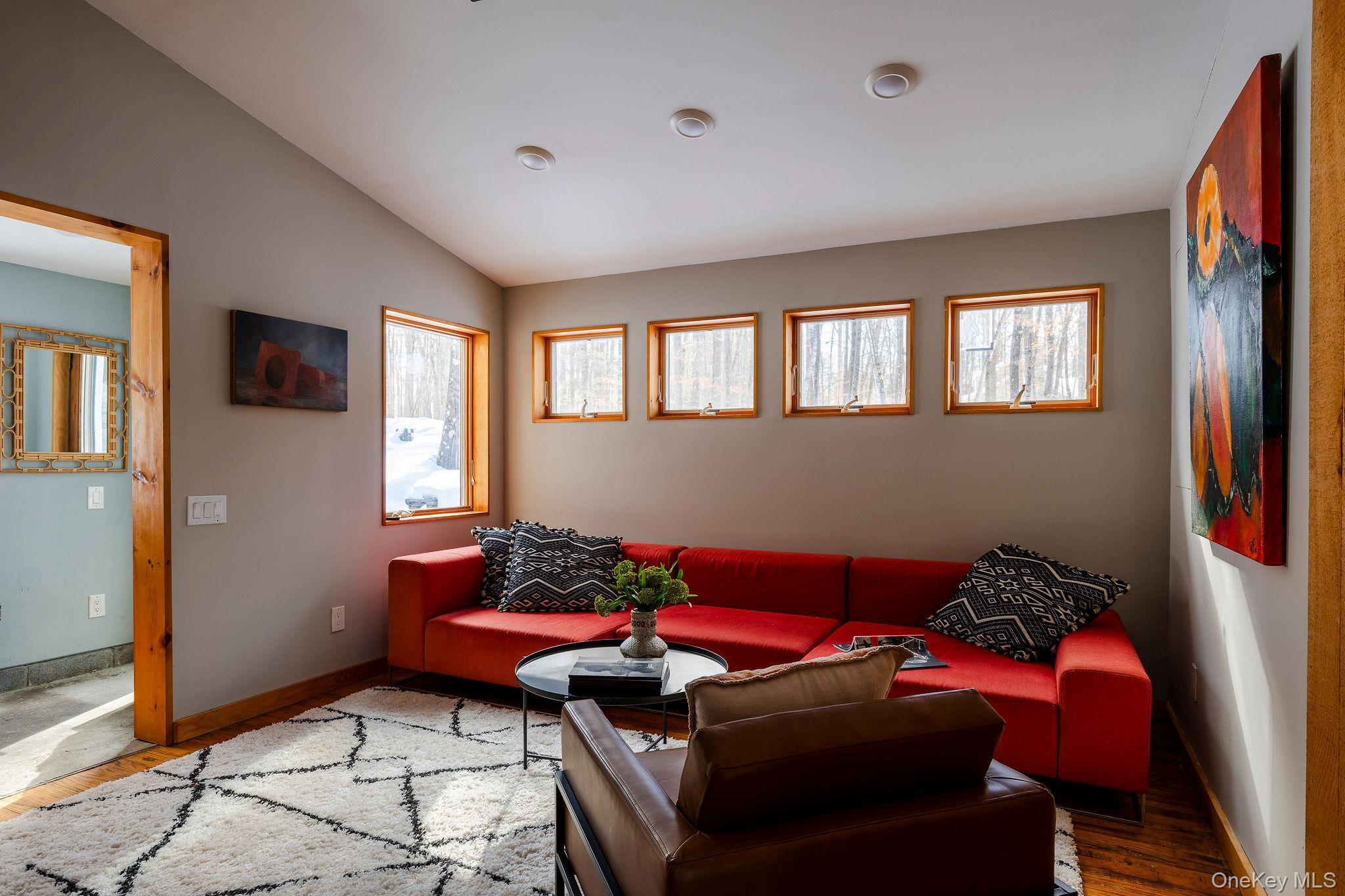 Single Family Hurley  Ulster County, NY 12491, MLS-963177-31