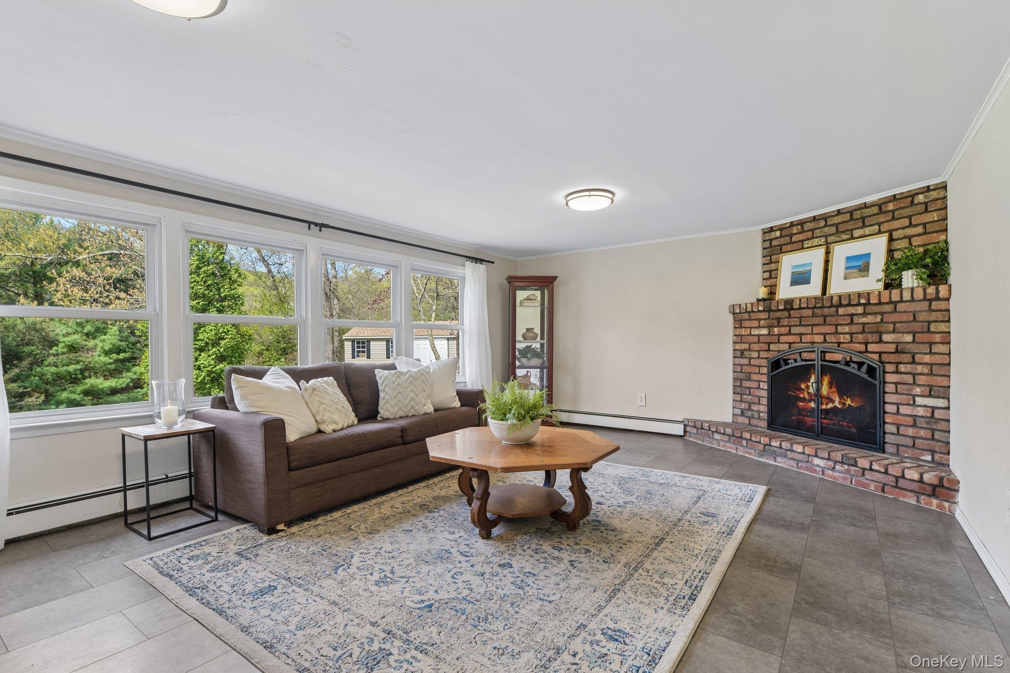 Single Family Stony Hollow  Suffolk County, NY 11721, MLS-963194-5