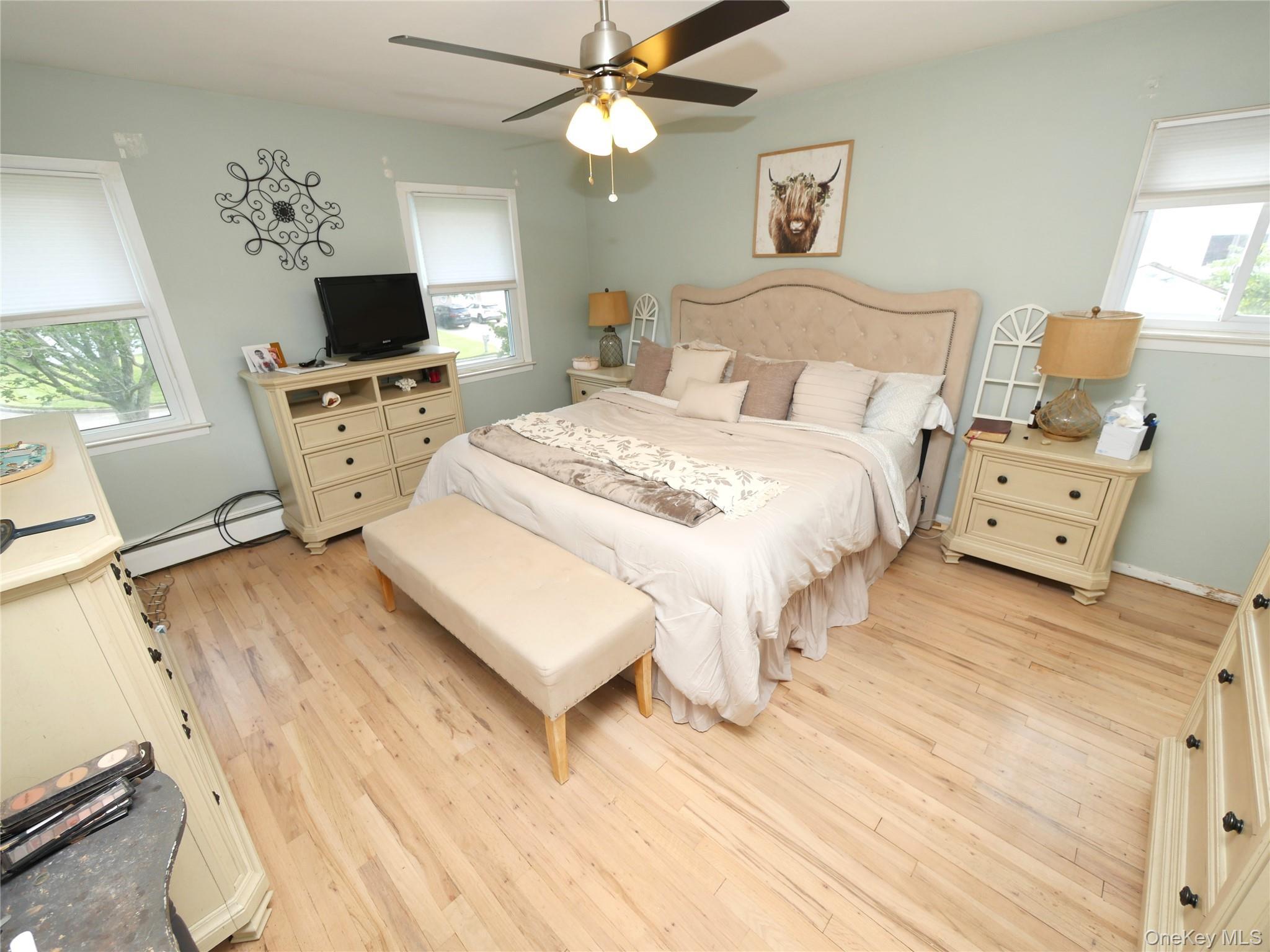 Single Family Block  Suffolk County, NY 11776, MLS-963204-10