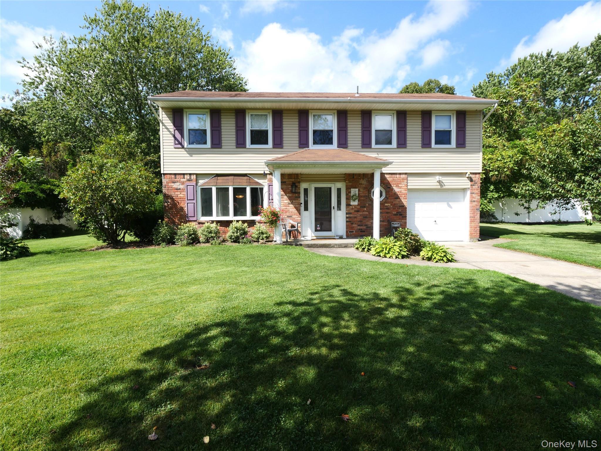 Single Family Block  Suffolk County, NY 11776, MLS-963204-2