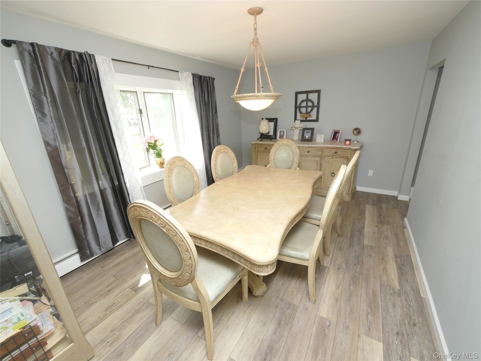 Single Family Block  Suffolk County, NY 11776, MLS-963204-3