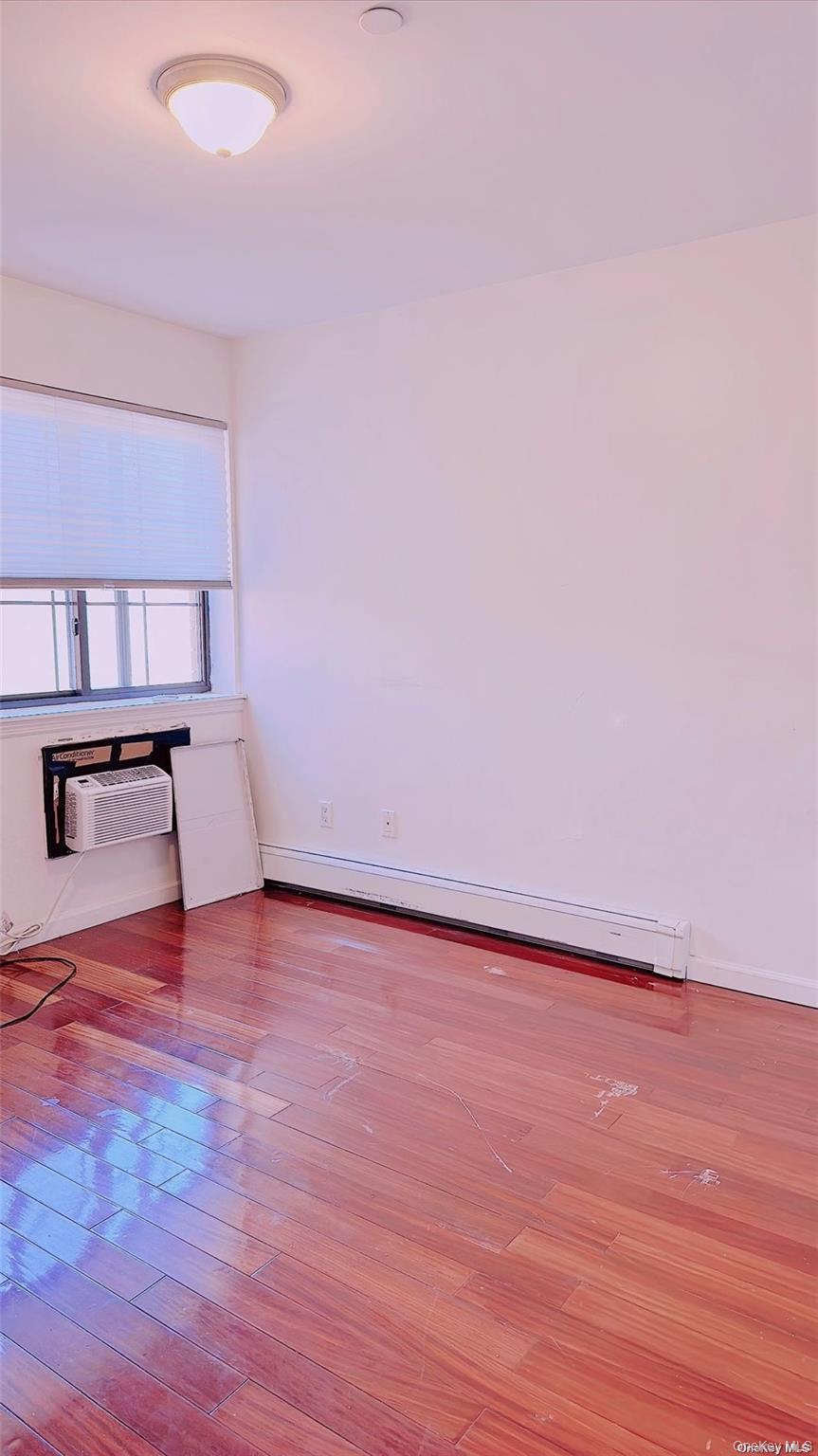 Condo Roosevelt  Queens, NY 11354, MLS-963218-2