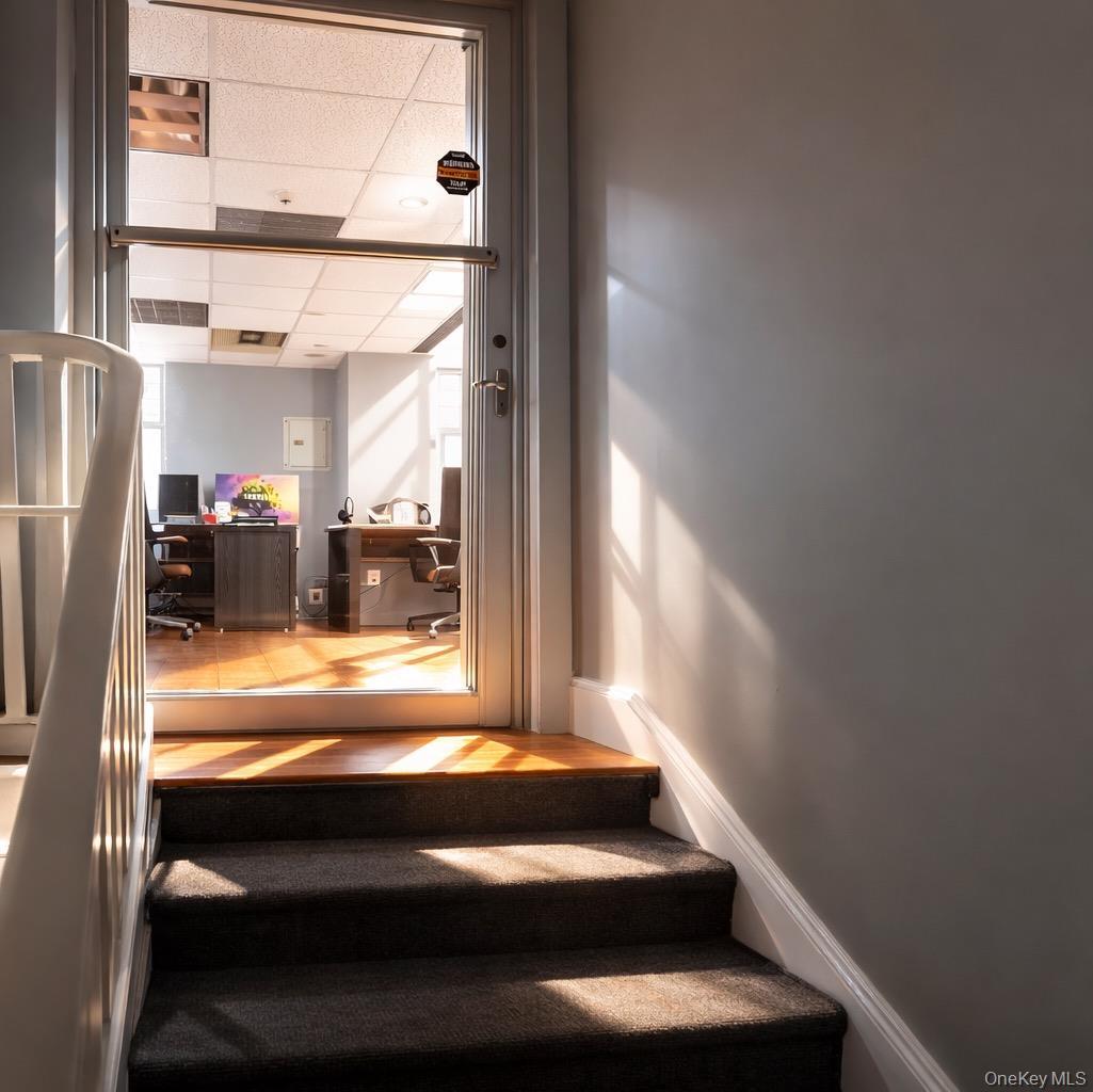 Commercial Lease Queens  Queens, NY 11435, MLS-963220-6