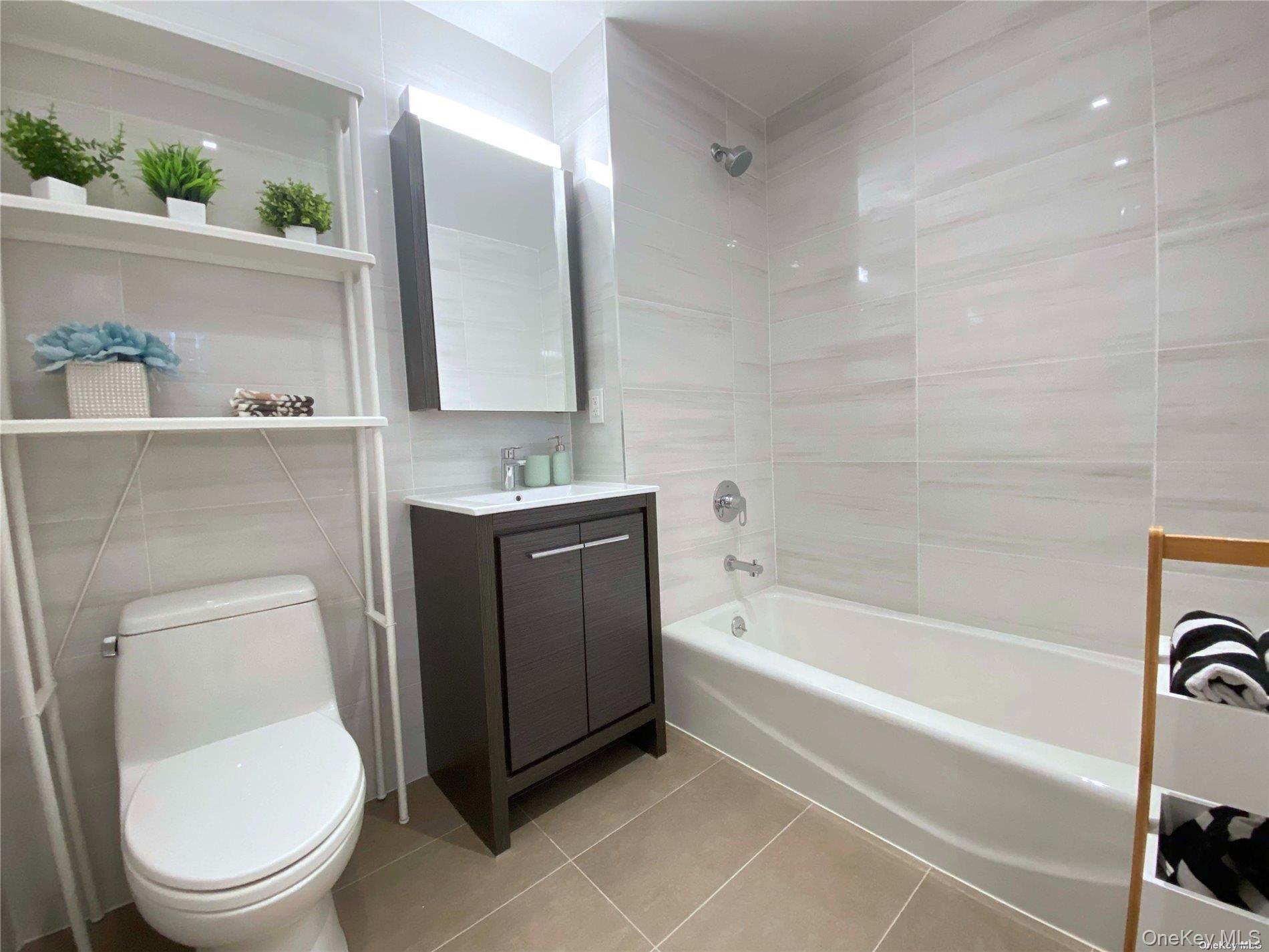 Condo Parsons  Queens, NY 11355, MLS-963224-13