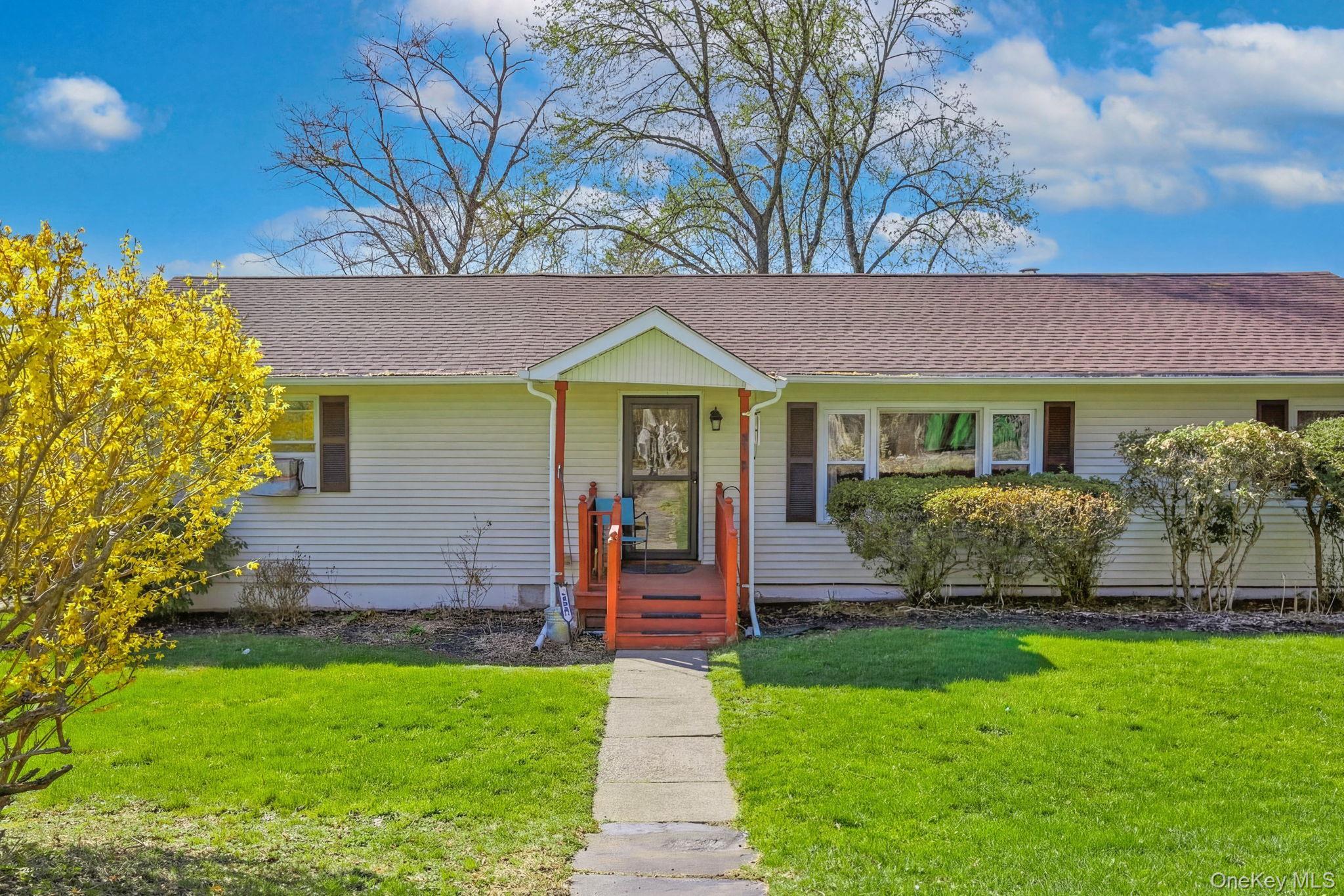 Single Family Mountain View  Ulster County, NY 12443, MLS-963256-2