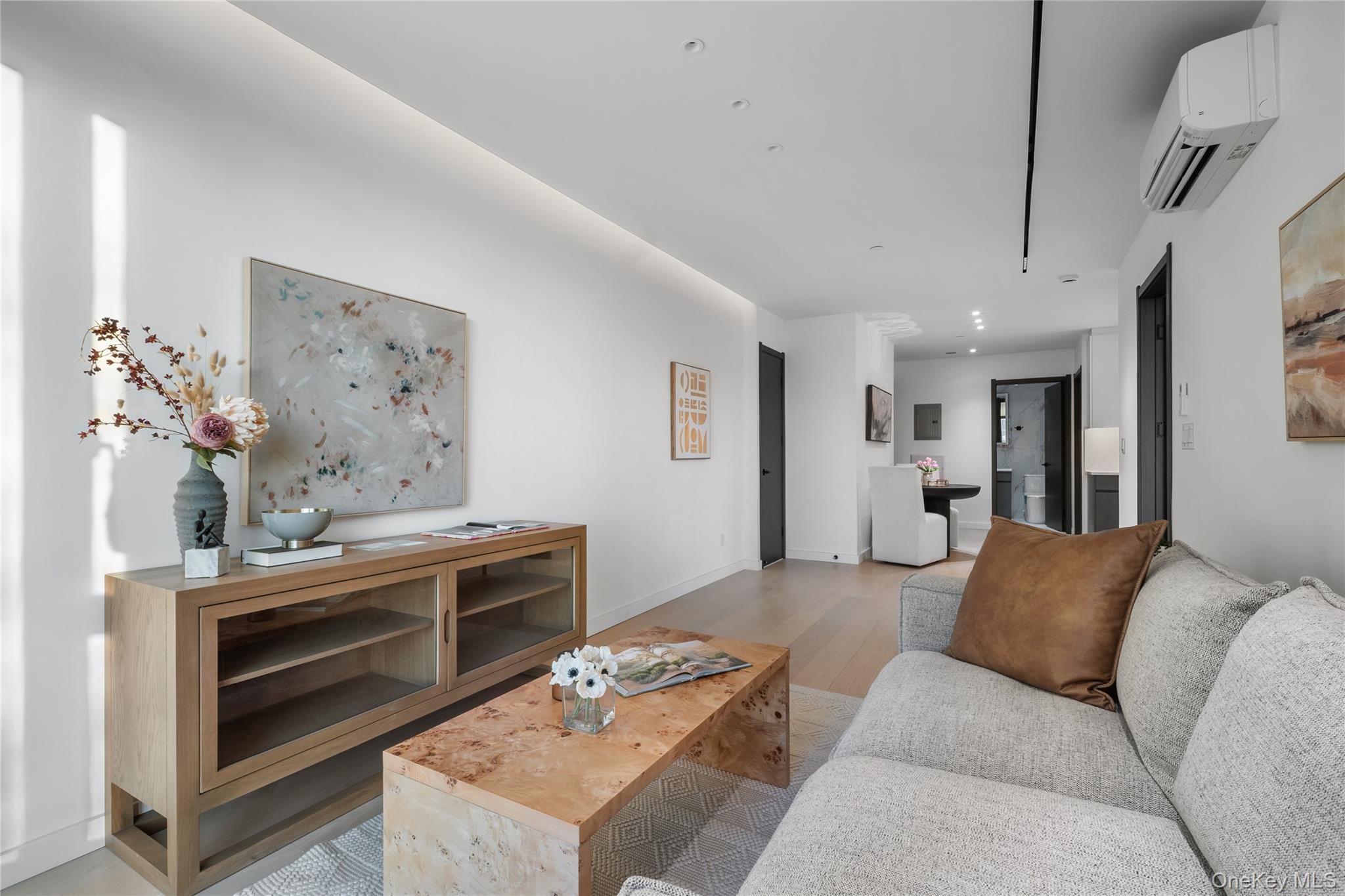 Condo 72nd  Queens, NY 11375, MLS-963261-15