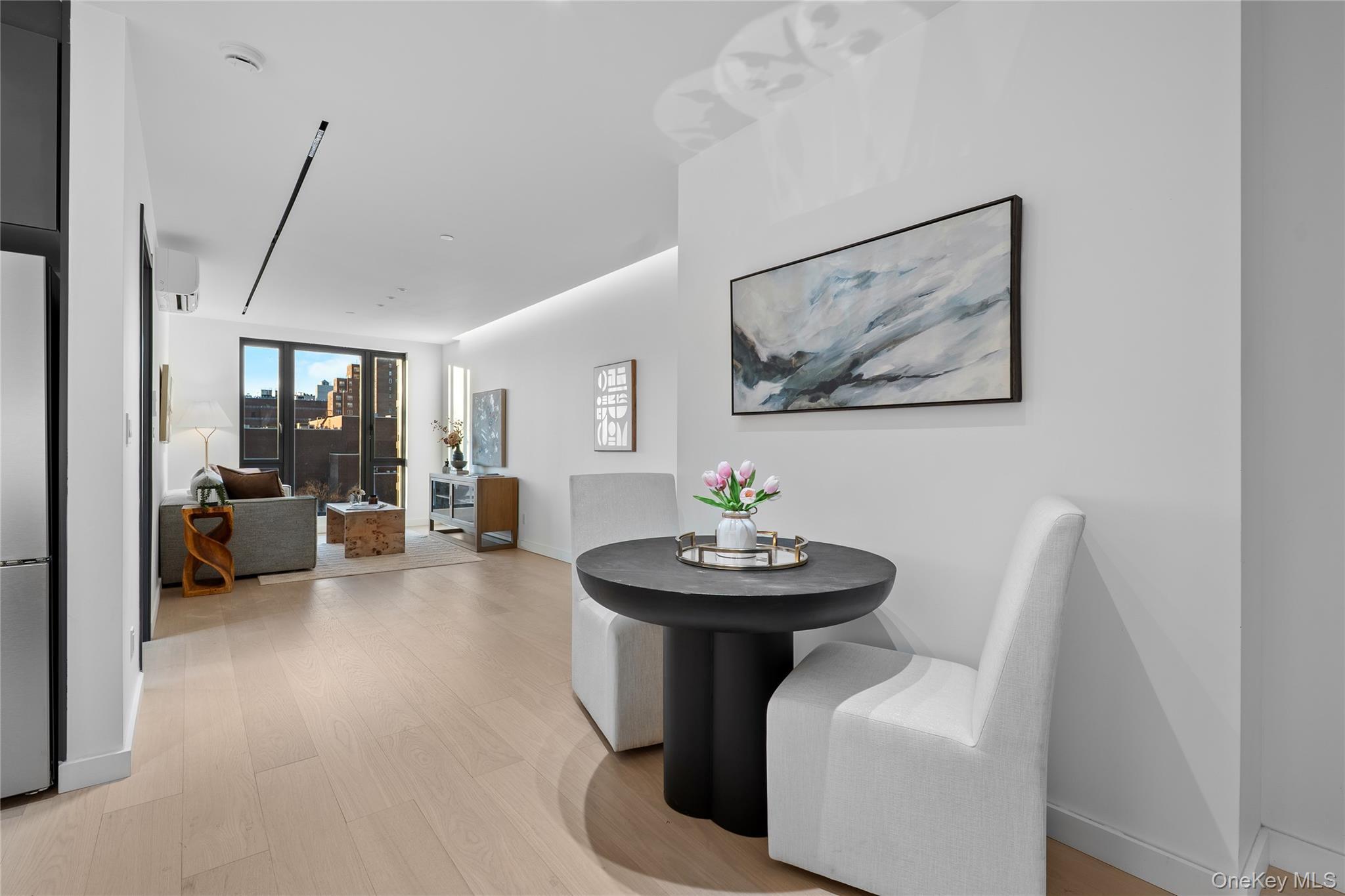 Condo 72nd  Queens, NY 11375, MLS-963261-18