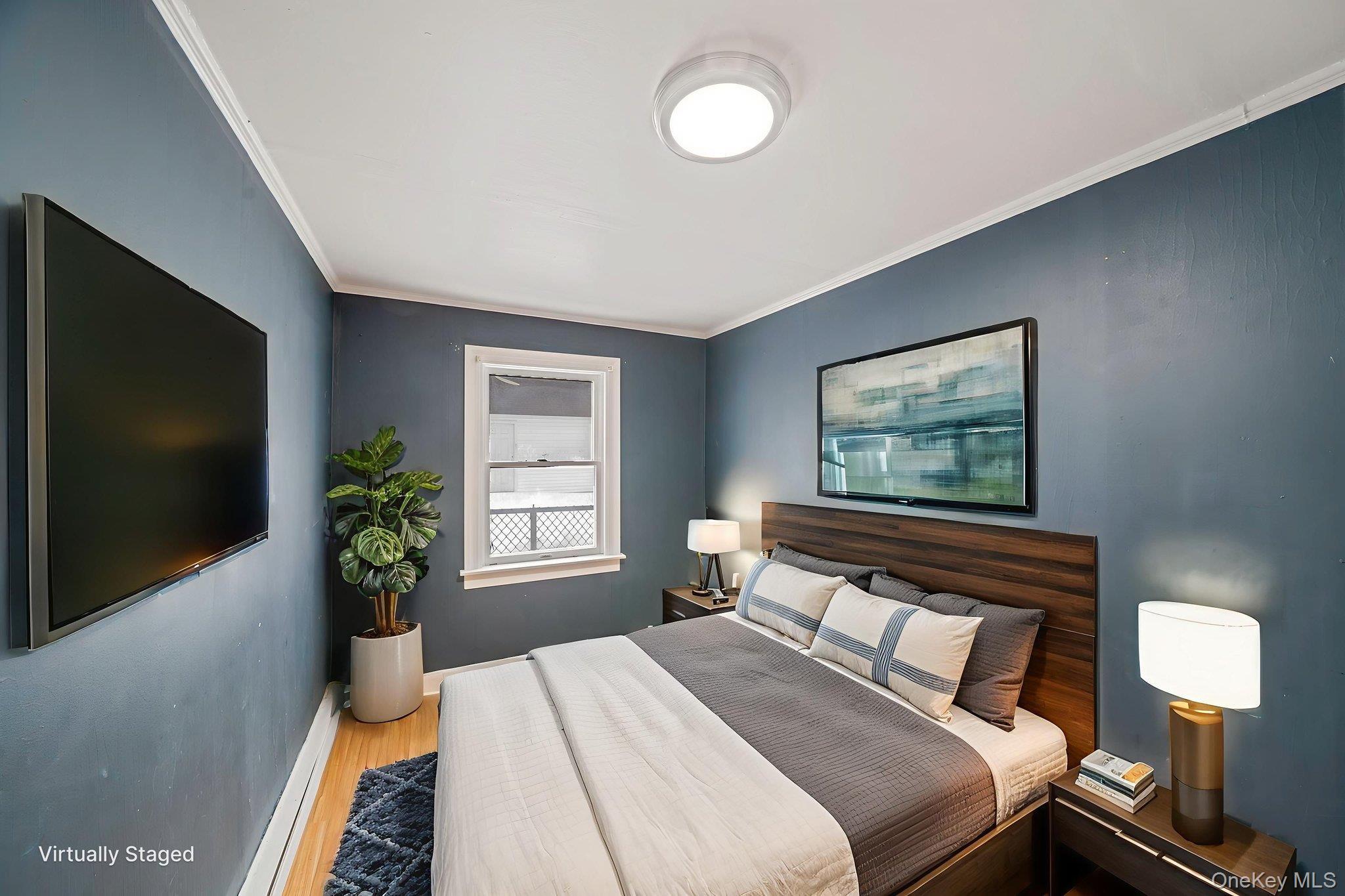 Single Family Woodcrest  Suffolk County, NY 11901, MLS-963275-13