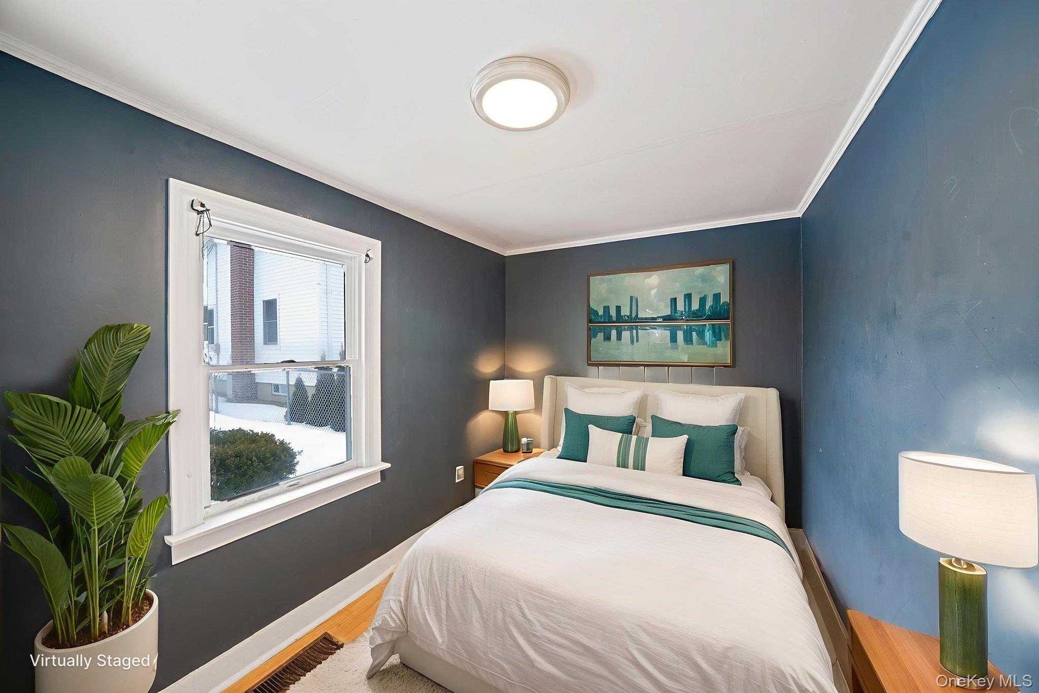 Single Family Woodcrest  Suffolk County, NY 11901, MLS-963275-16