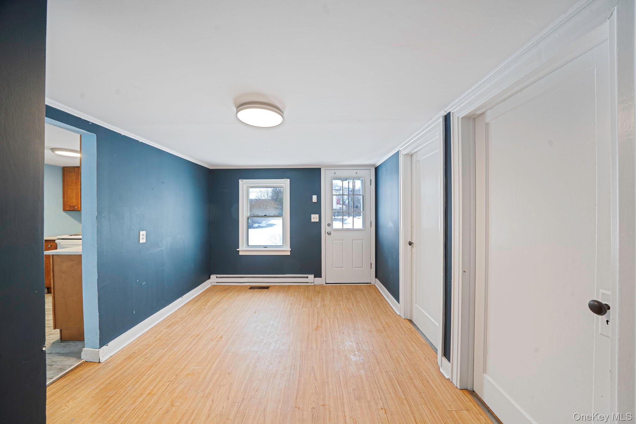 Single Family Woodcrest  Suffolk County, NY 11901, MLS-963275-6