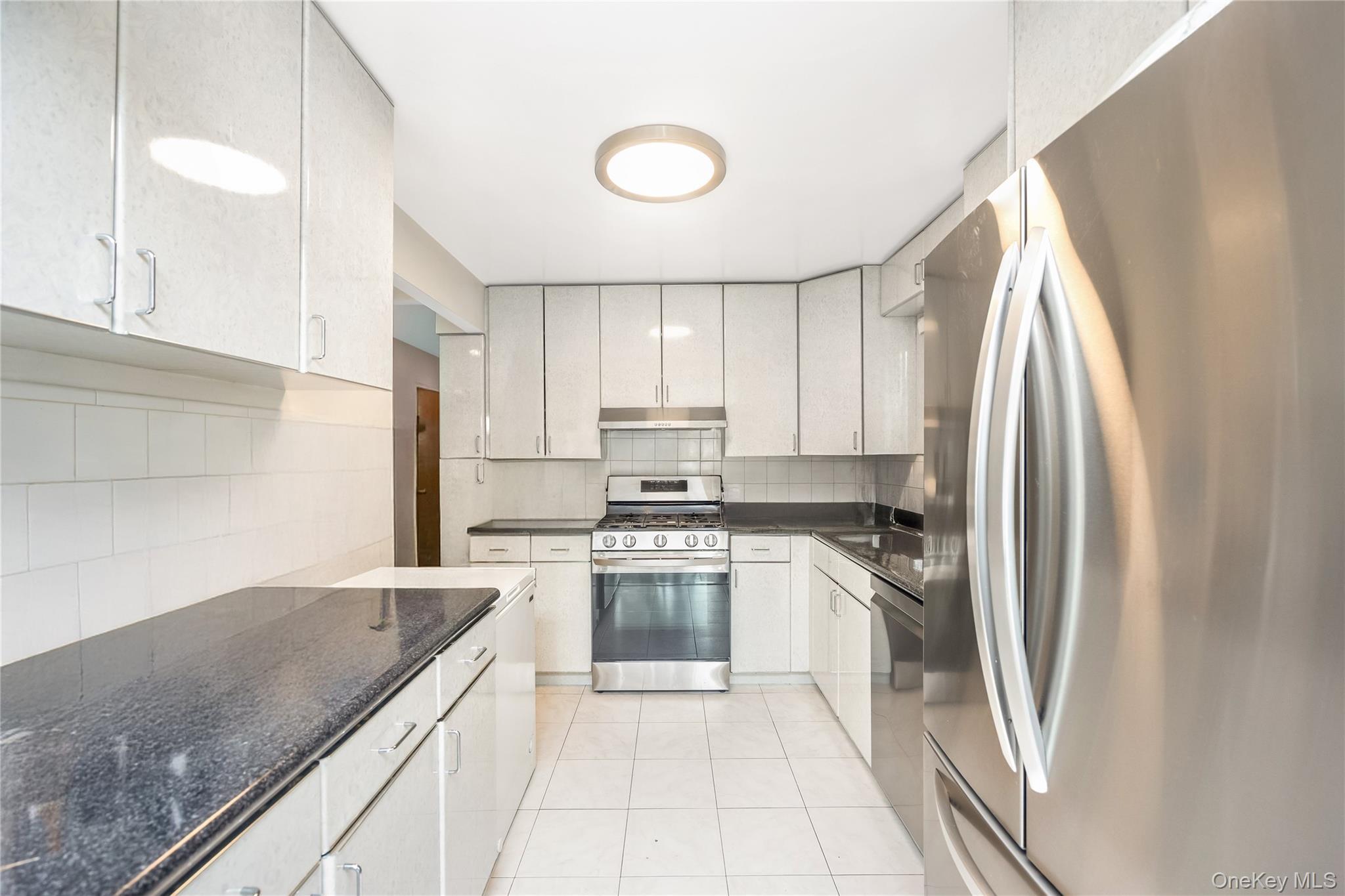 Single Family 58th Queens, NY 11378, MLS-963291-15