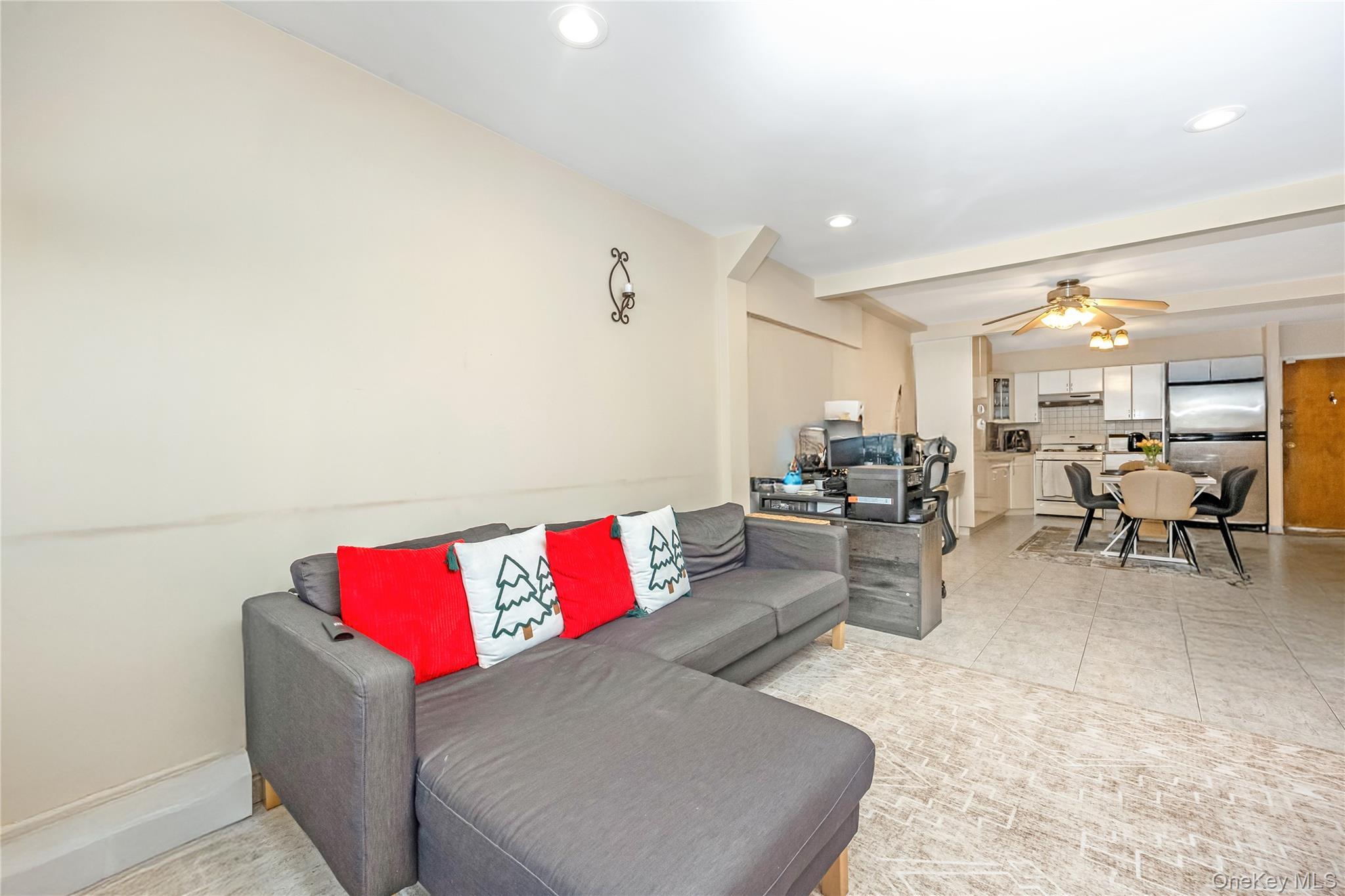 Single Family 58th Queens, NY 11378, MLS-963291-6