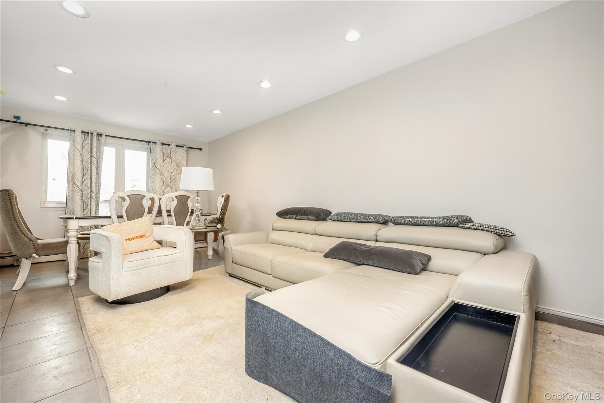 Single Family 58th Queens, NY 11378, MLS-963291-9