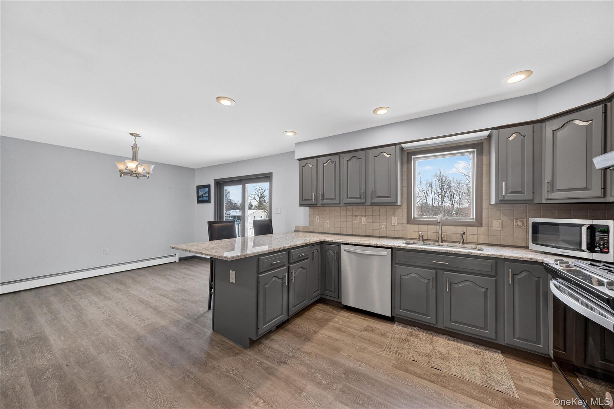 Single Family Darlene  Dutchess County, NY 12601, MLS-963292-8