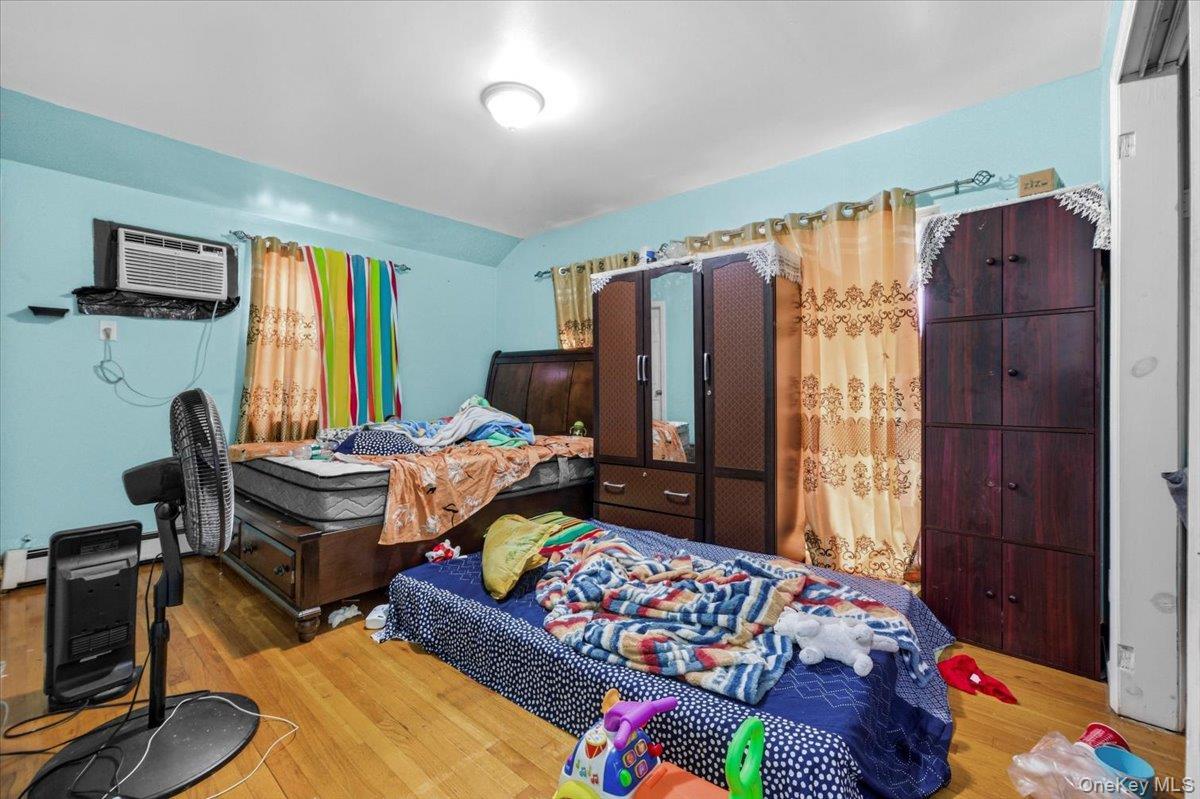 Single Family Lux  Queens, NY 11435, MLS-963320-20