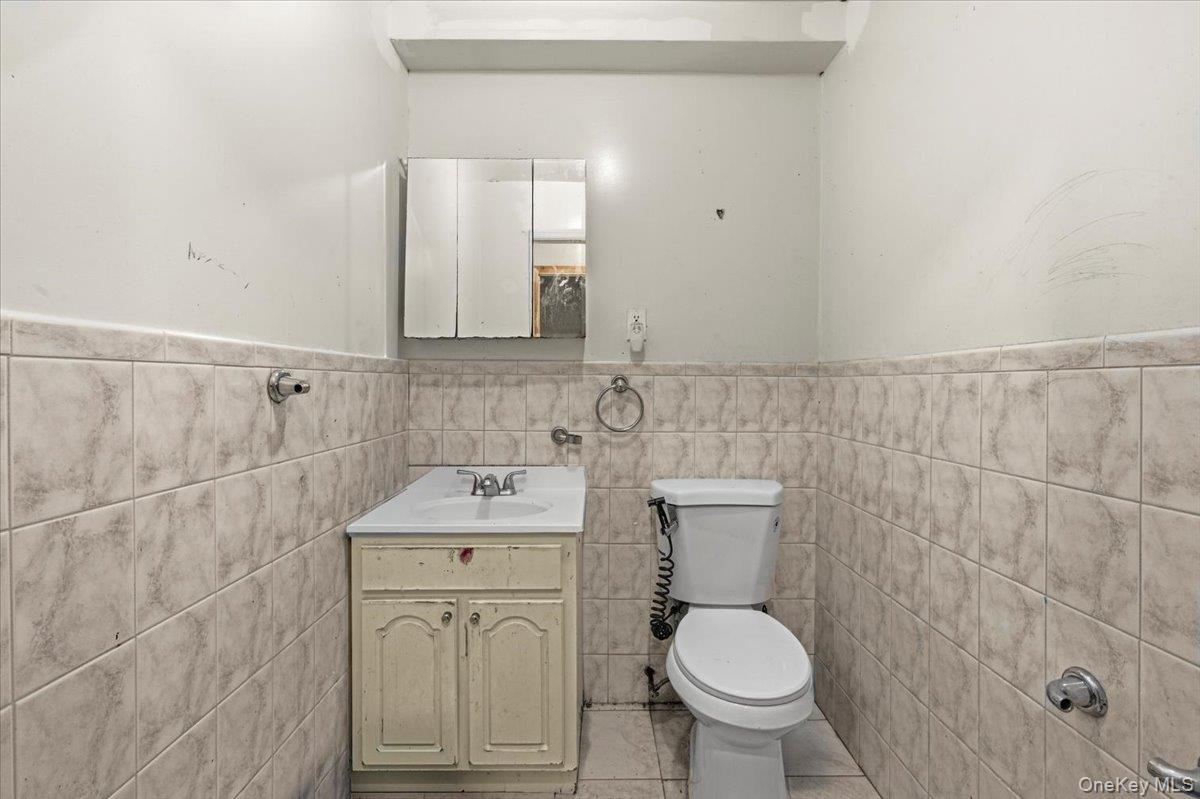 Single Family Lux  Queens, NY 11435, MLS-963320-23