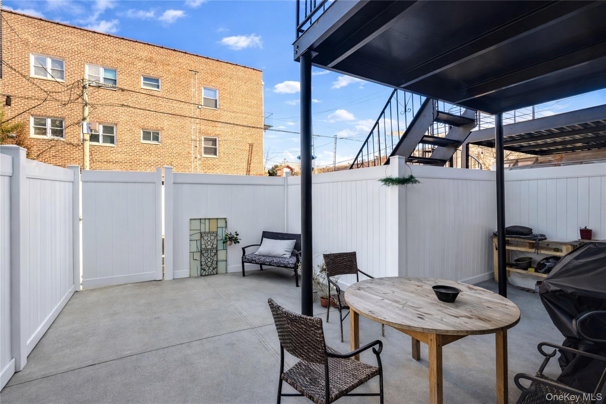 Single Family 21st  Queens, NY 11105, MLS-963326-13