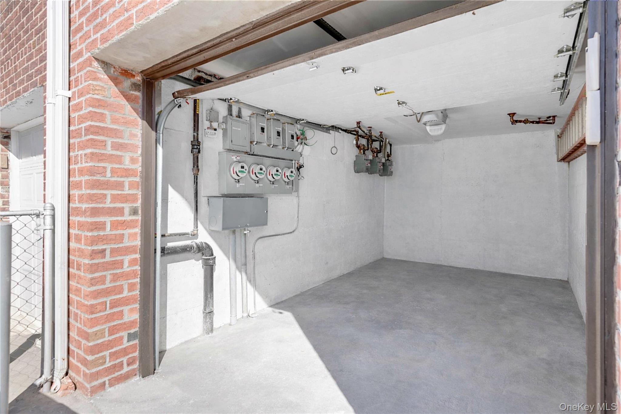 Single Family 21st  Queens, NY 11105, MLS-963326-17