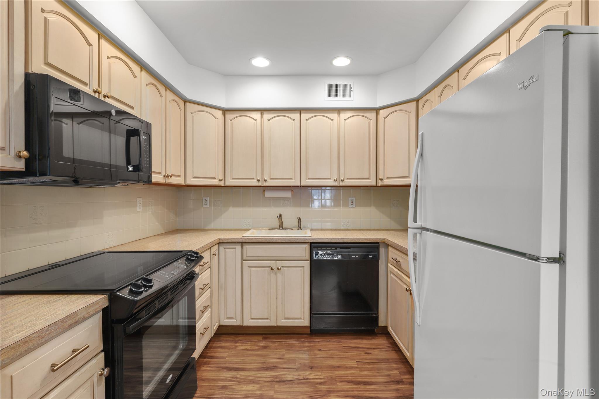 Condo Independence  Westchester County, NY 10598, MLS-963380-7