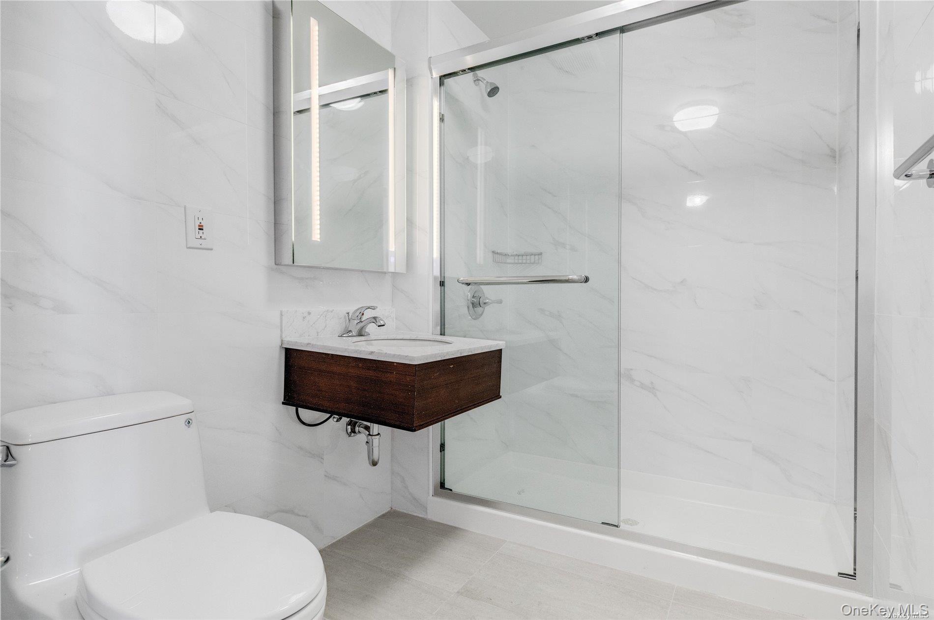 Condo 41st  Queens, NY 11355, MLS-963383-14