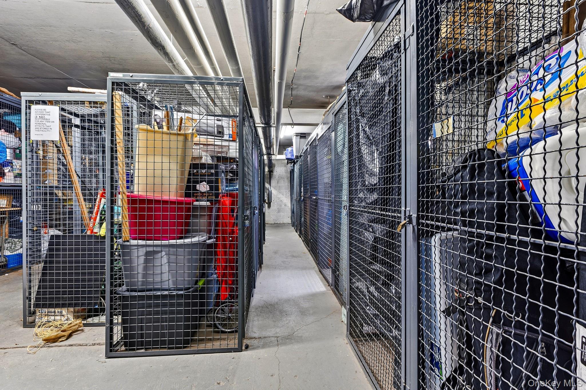 Coop Pelham  Westchester County, NY 10805, MLS-963384-11