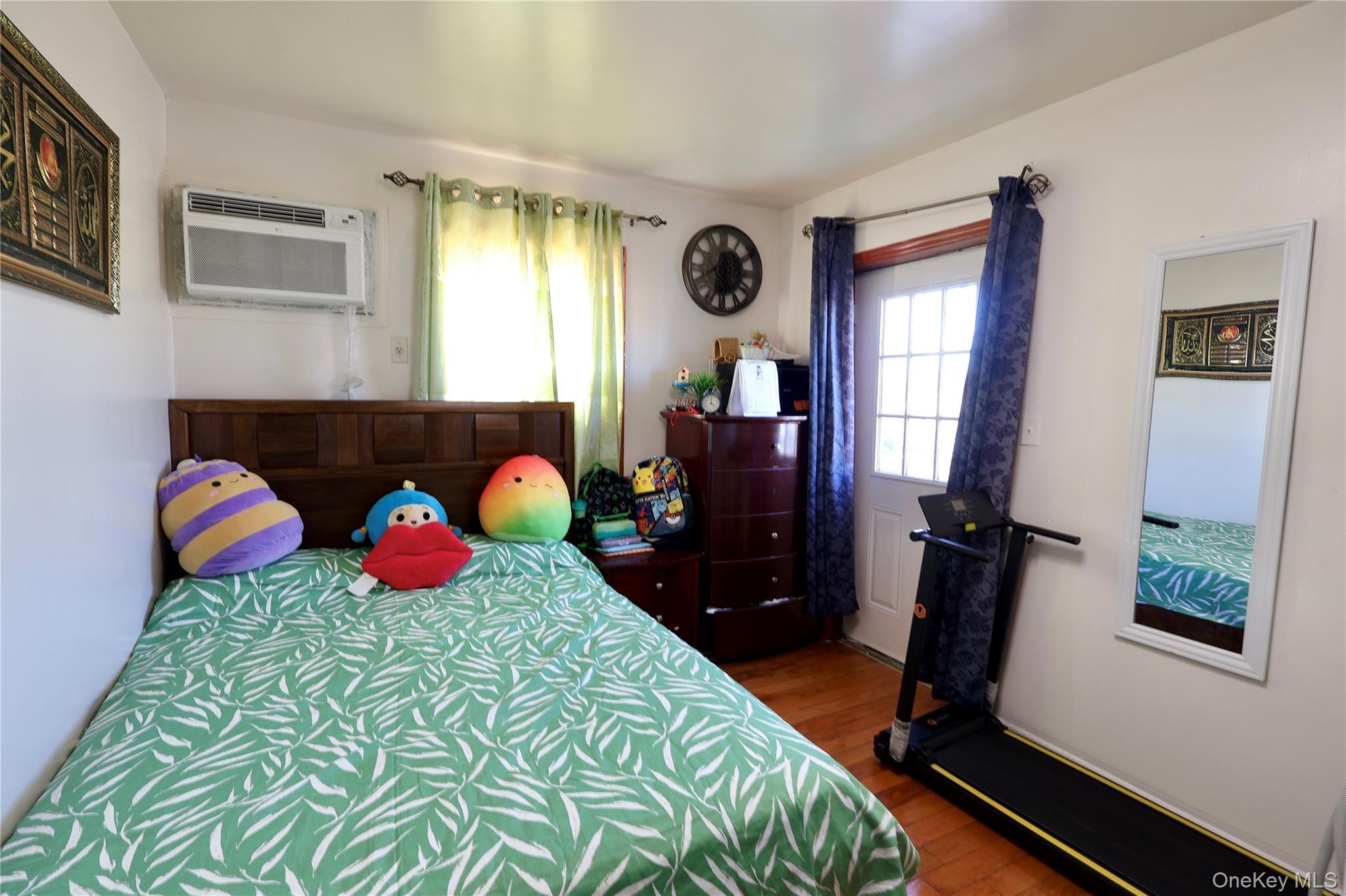 Single Family 97th  Queens, NY 11419, MLS-963385-5