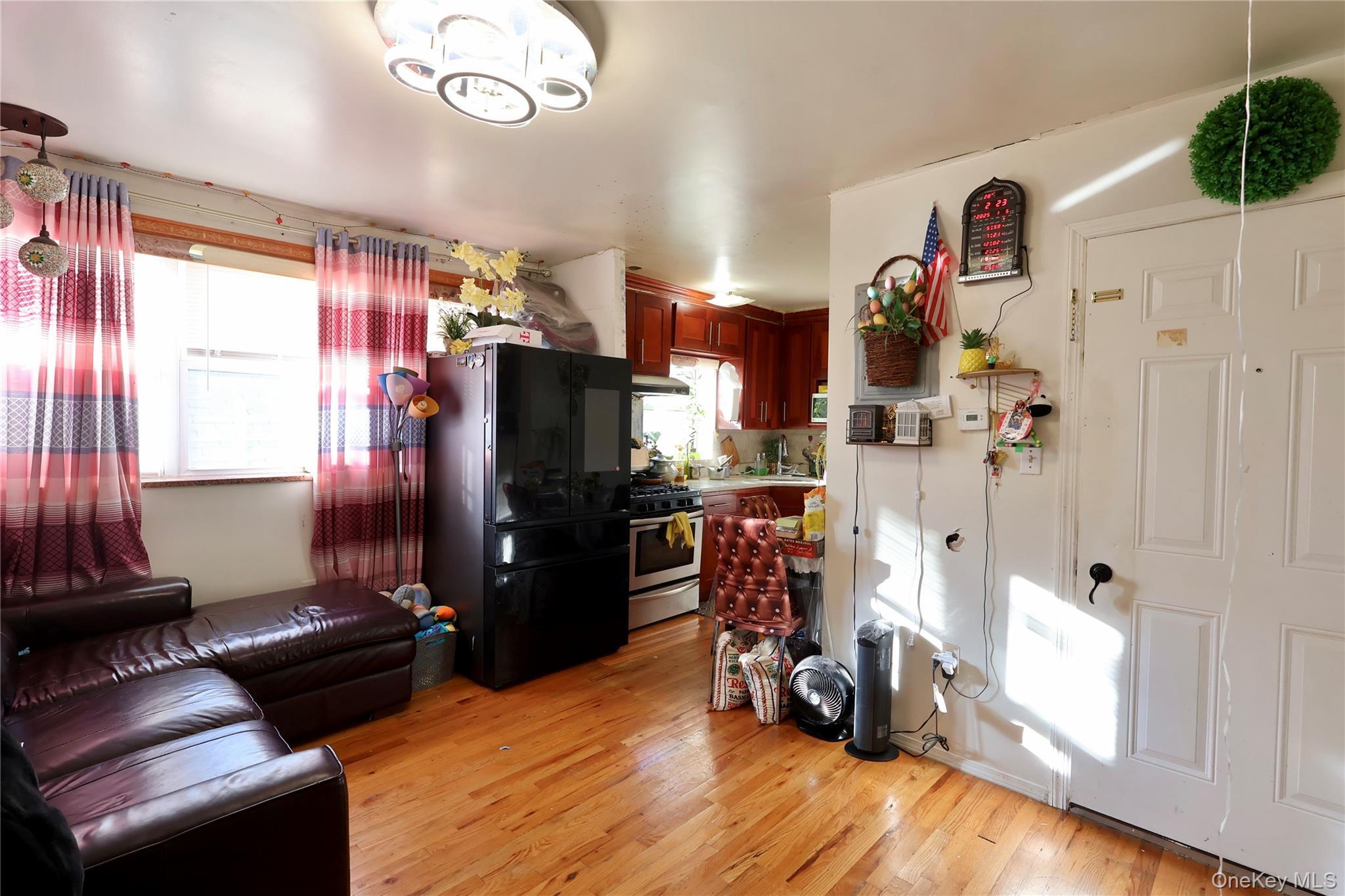 Single Family 97th  Queens, NY 11419, MLS-963385-9