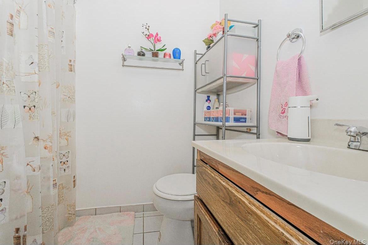 Single Family Ilyssa Way  Staten Island, NY 10312, MLS-963388-12