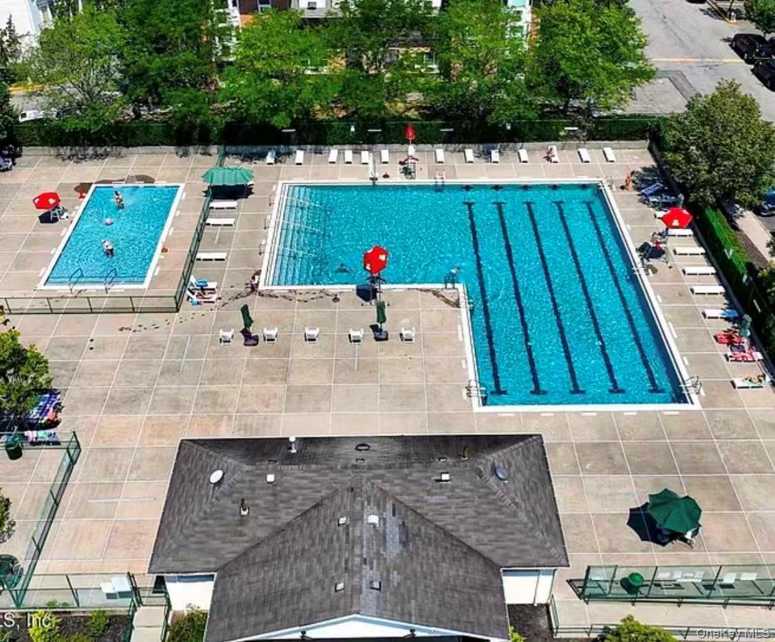 Single Family Ilyssa Way  Staten Island, NY 10312, MLS-963388-23