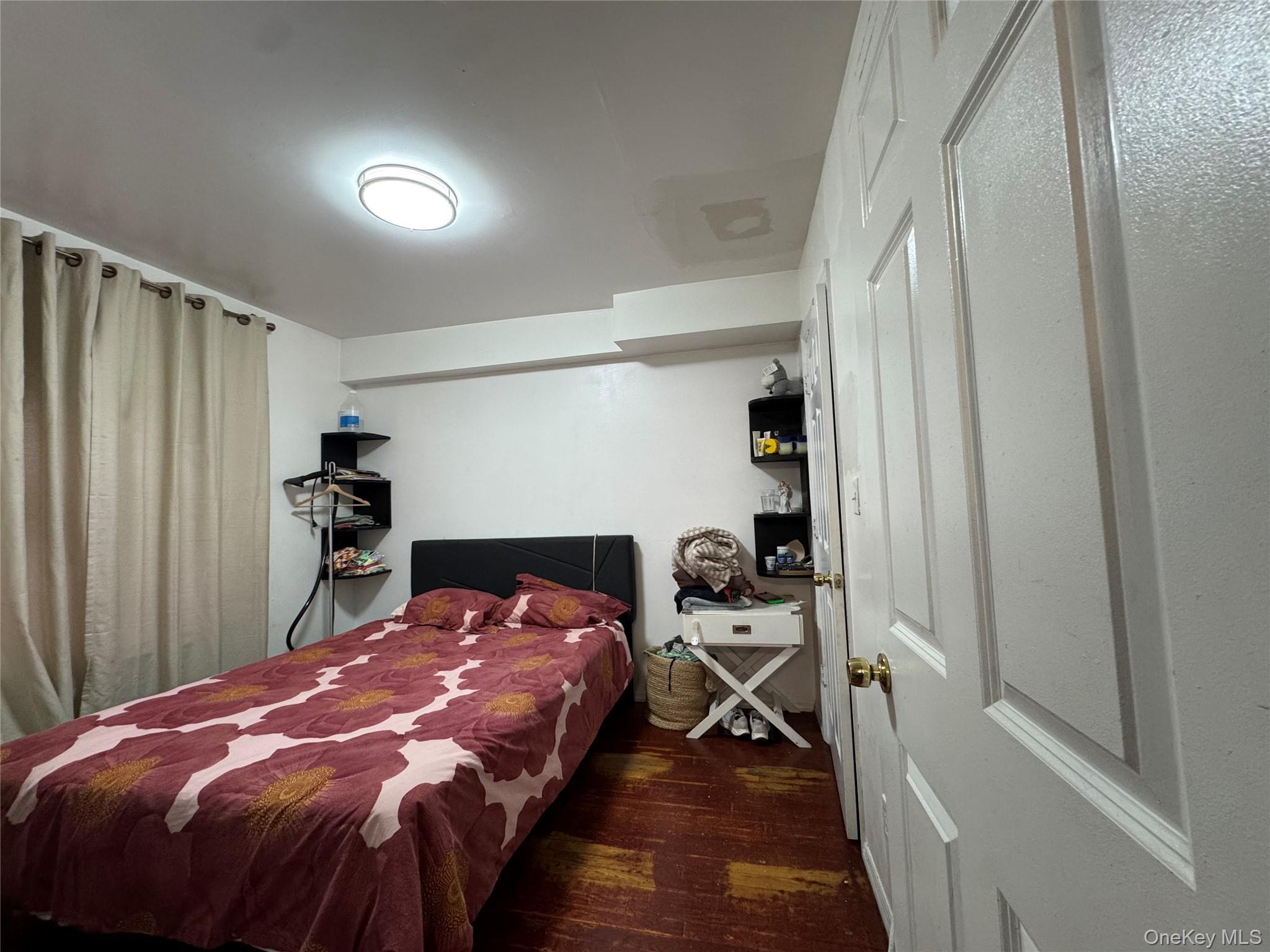 Single Family Alstyne Queens, NY 11368, MLS-963389-10