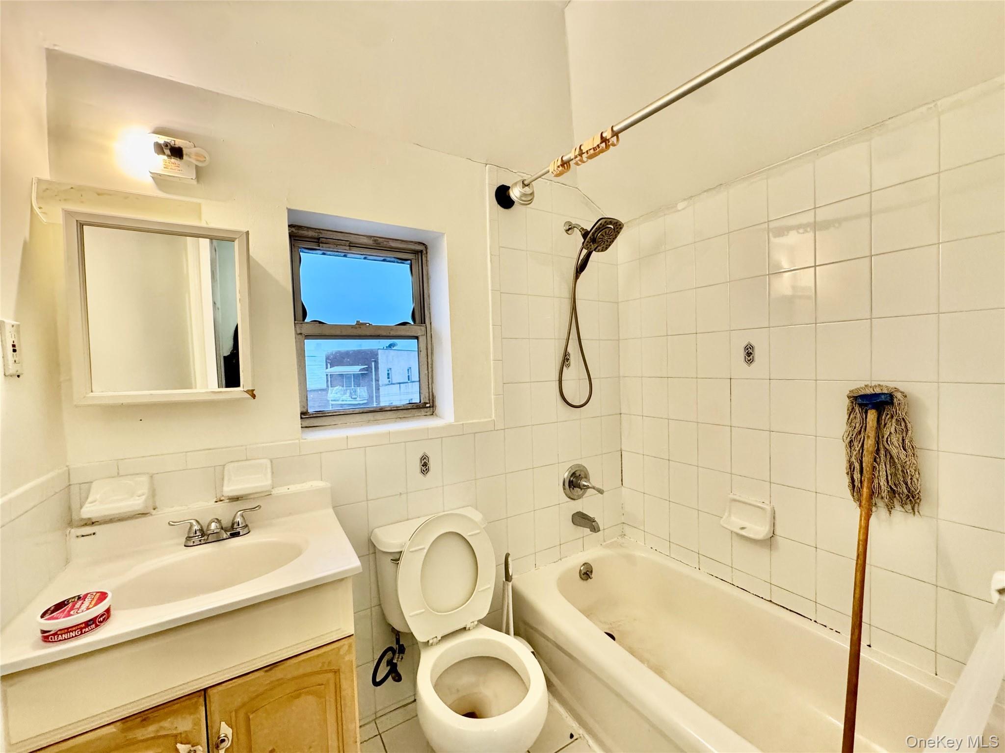 Single Family Alstyne Queens, NY 11368, MLS-963389-16