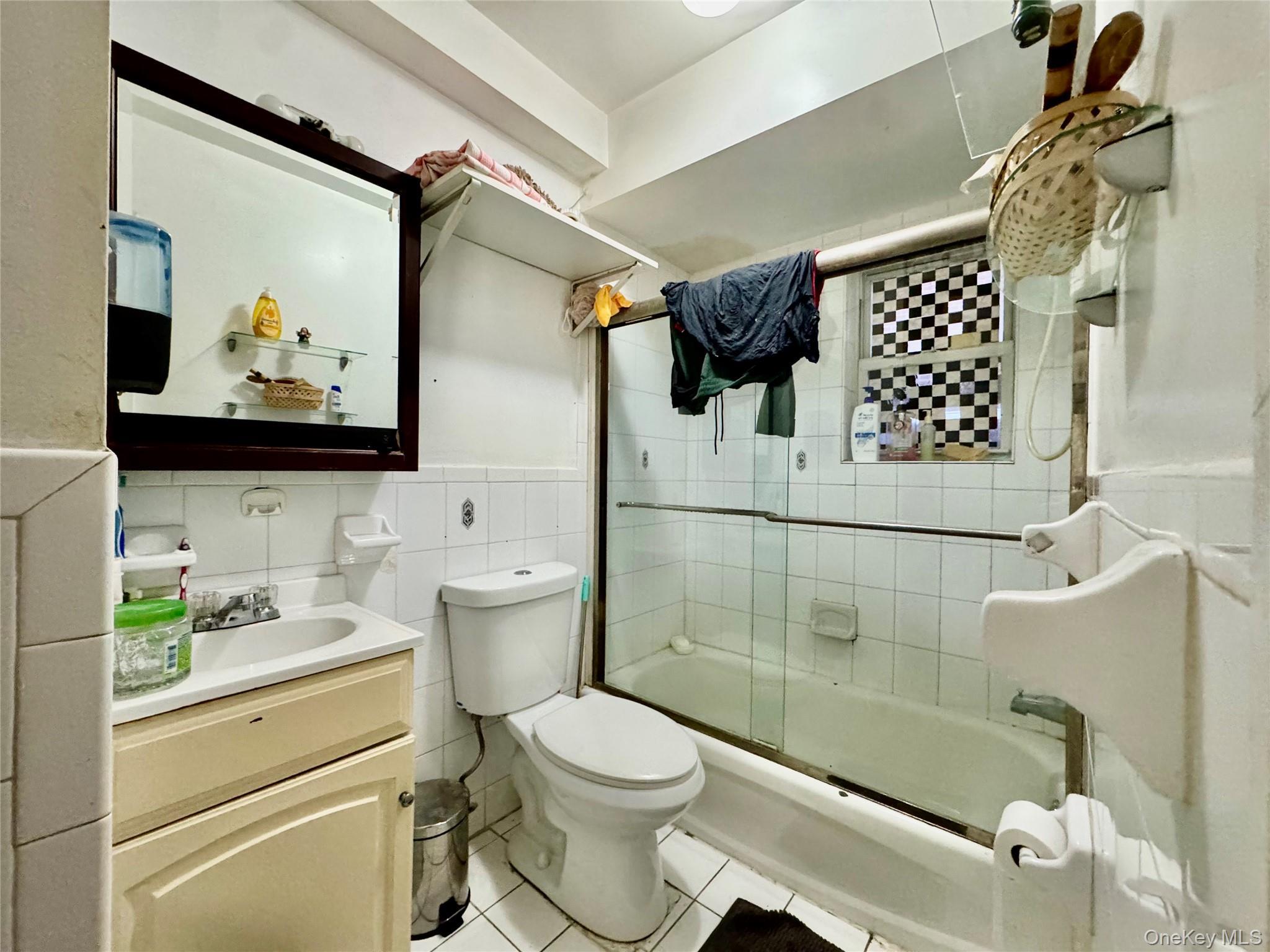 Single Family Alstyne Queens, NY 11368, MLS-963389-17